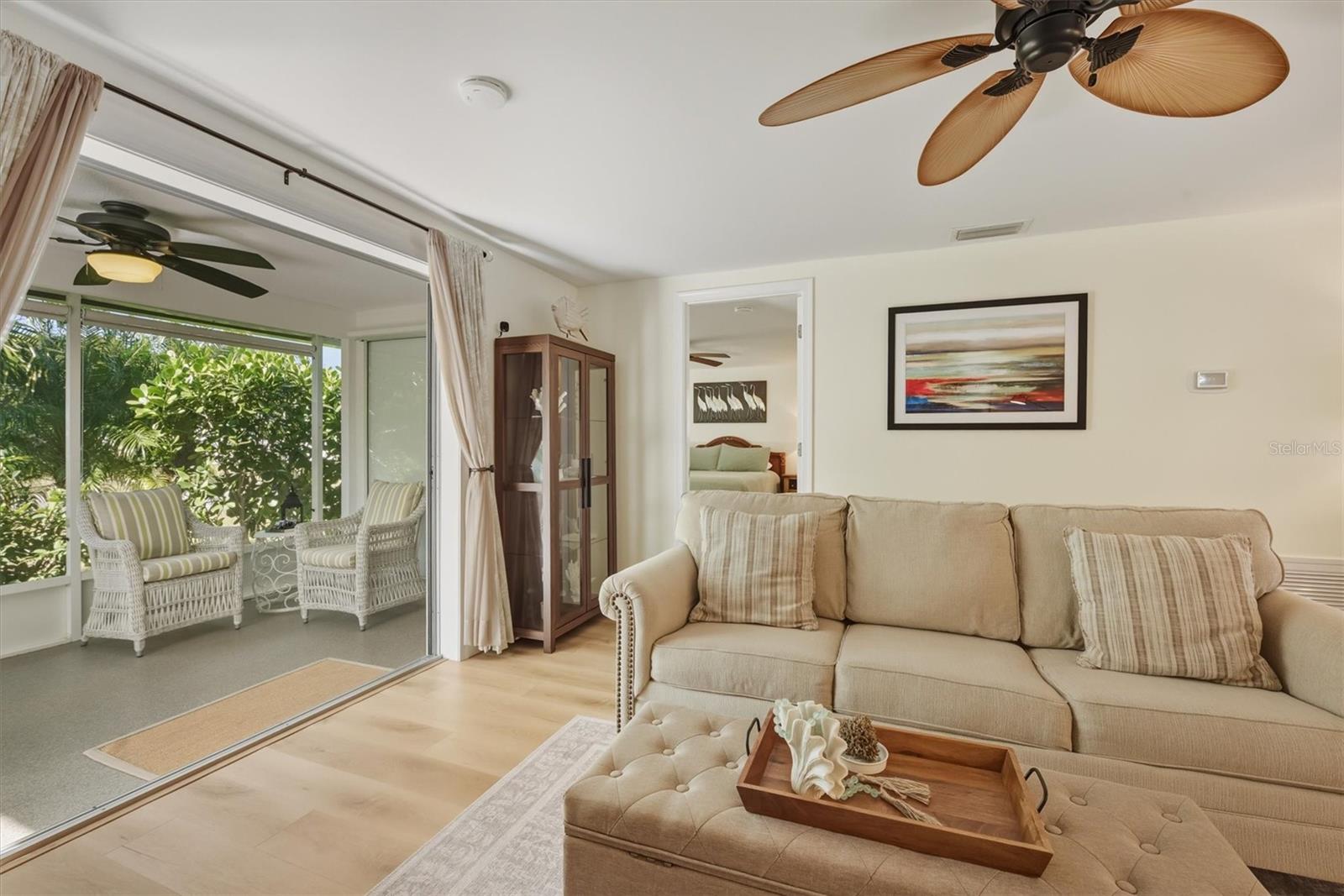 Image 22 of 62 For 588 Circlewood Drive S3-1