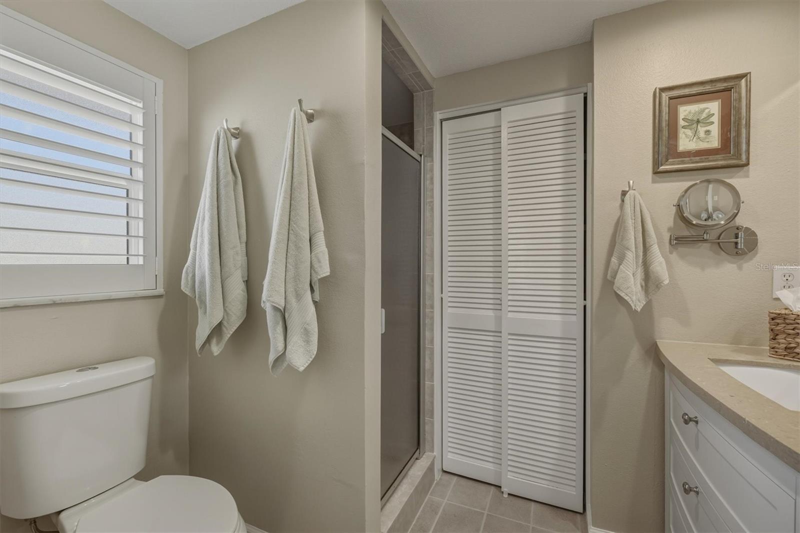 Image 32 of 62 For 588 Circlewood Drive S3-1