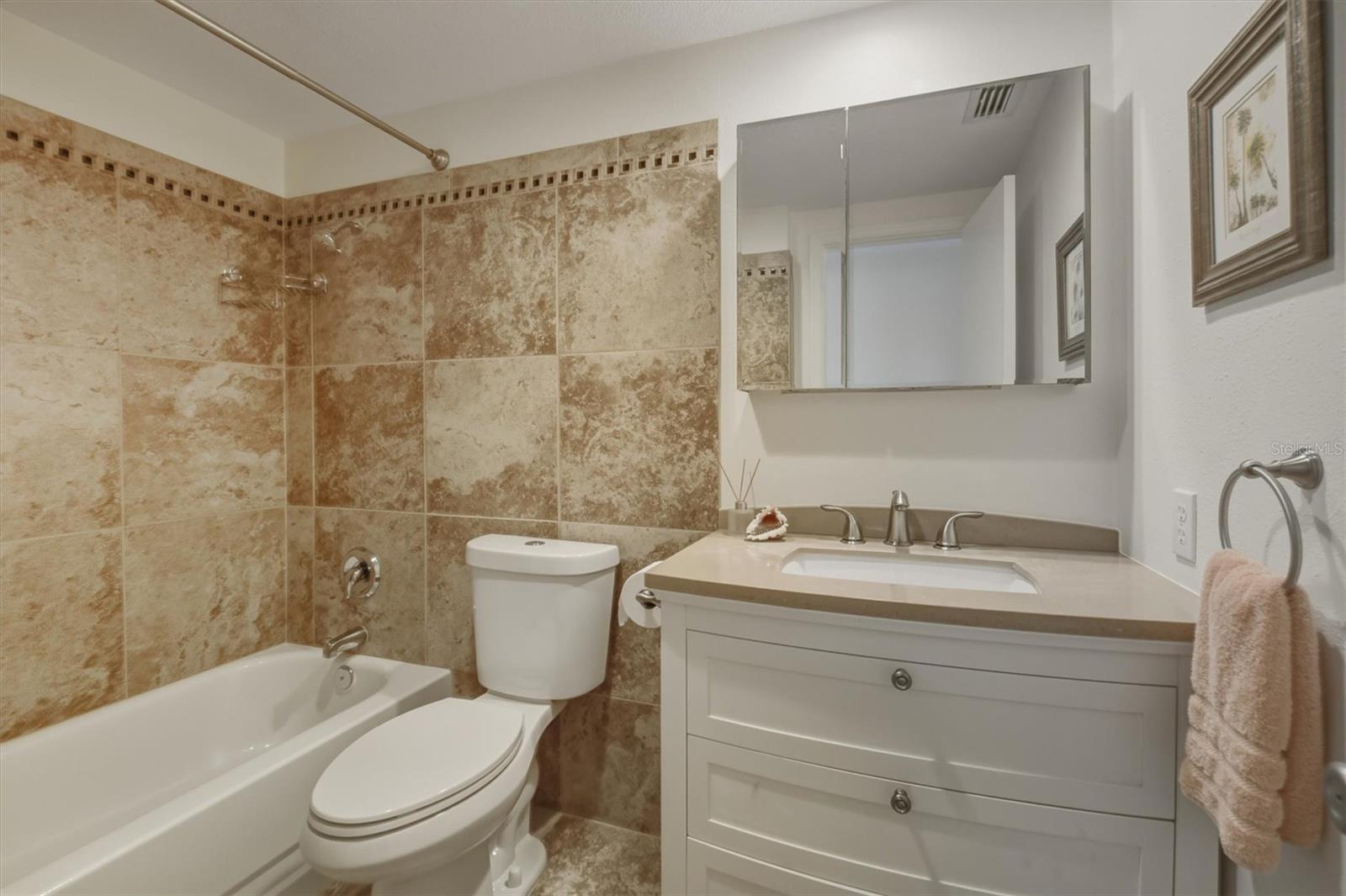 Image 34 of 62 For 588 Circlewood Drive S3-1