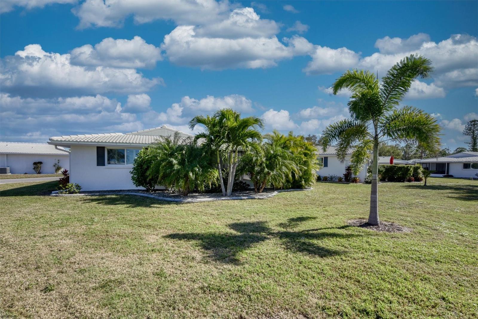 Image 44 of 62 For 588 Circlewood Drive S3-1