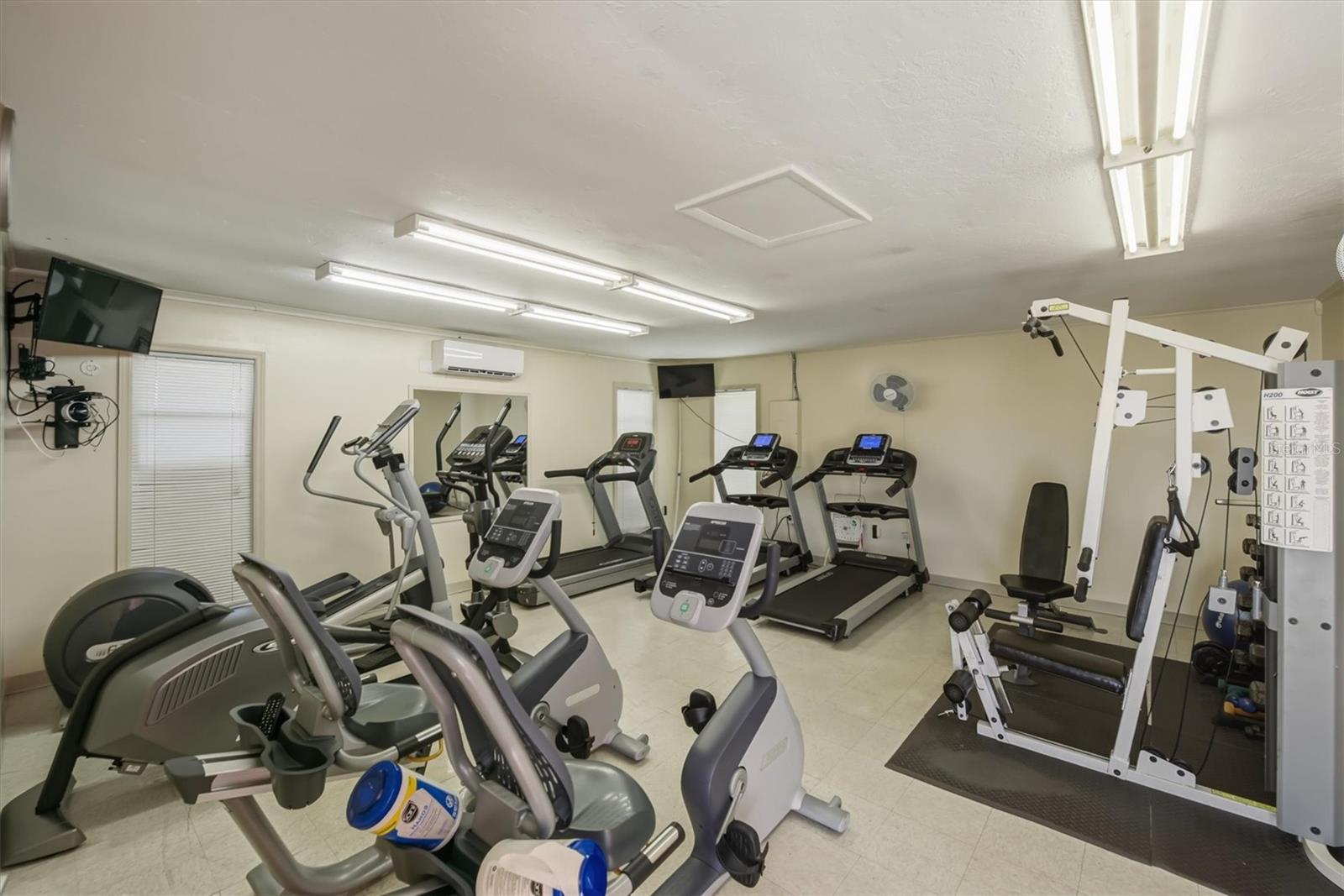 Image 55 of 62 For 588 Circlewood Drive S3-1