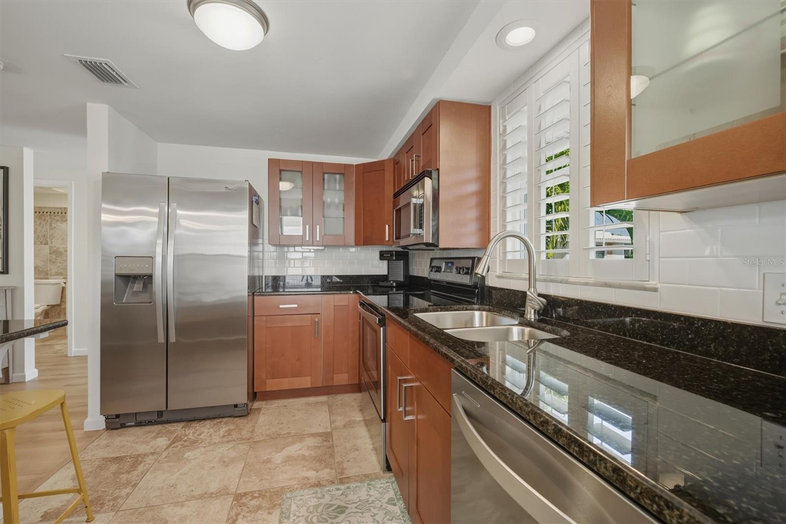 Image 9 of 62 For 588 Circlewood Drive S3-1