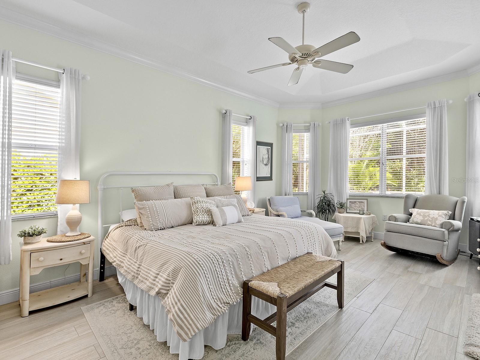 Image 22 of 59 For 4374 Via Del Villetti Drive