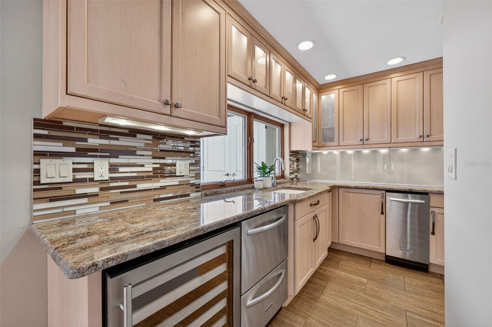 Image 20 of 45 For 5840 Balao Way S