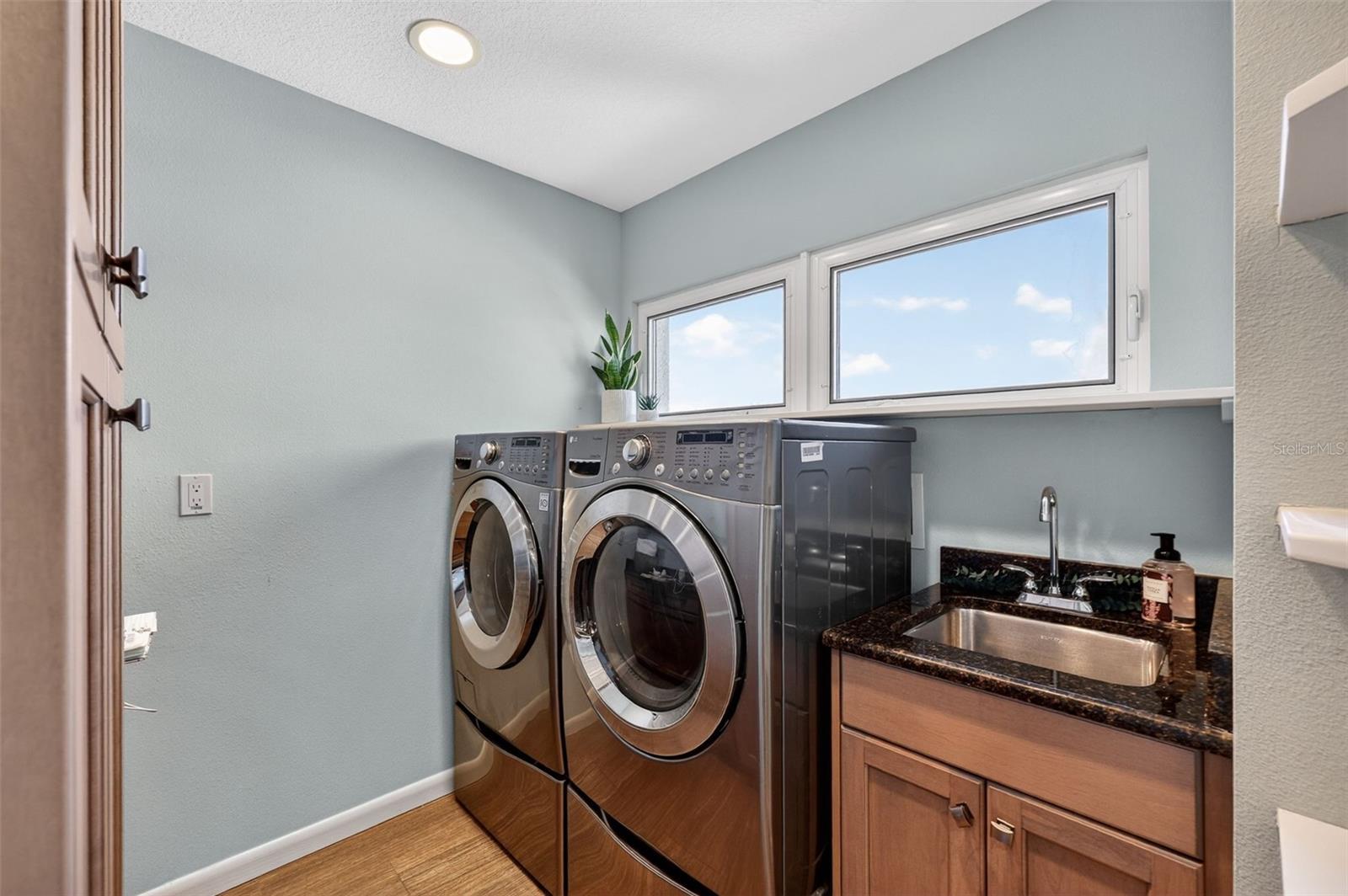 Image 22 of 45 For 5840 Balao Way S