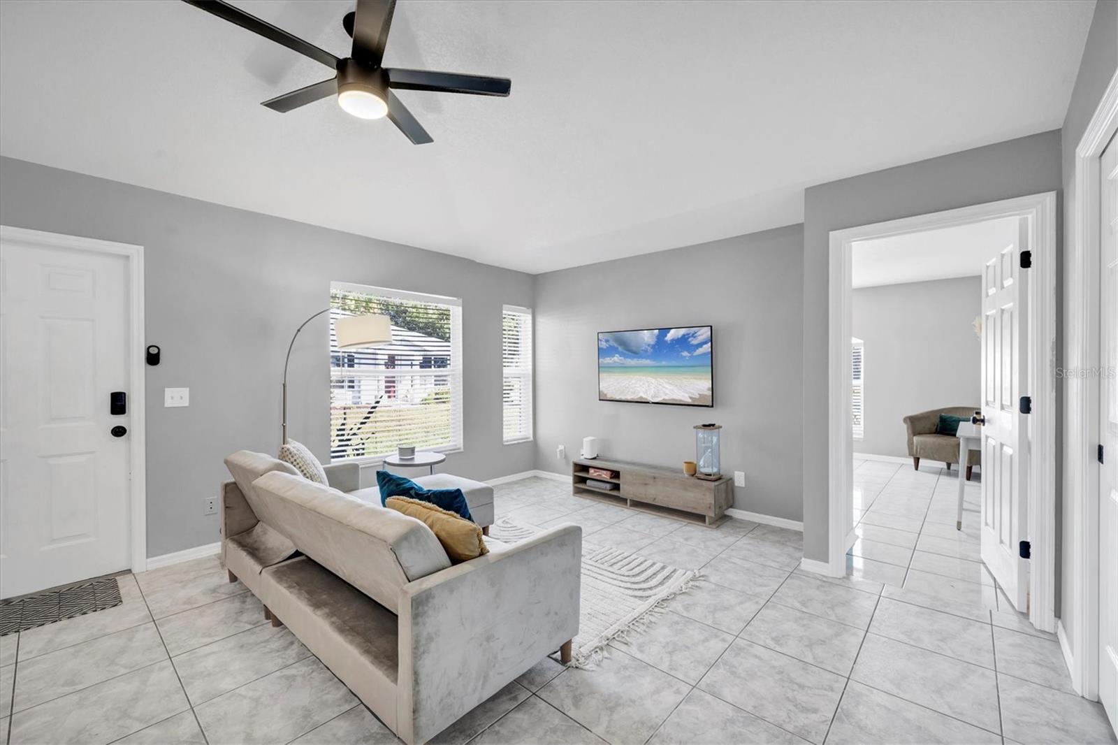 Image 35 of 64 For 337 Boundary Boulevard