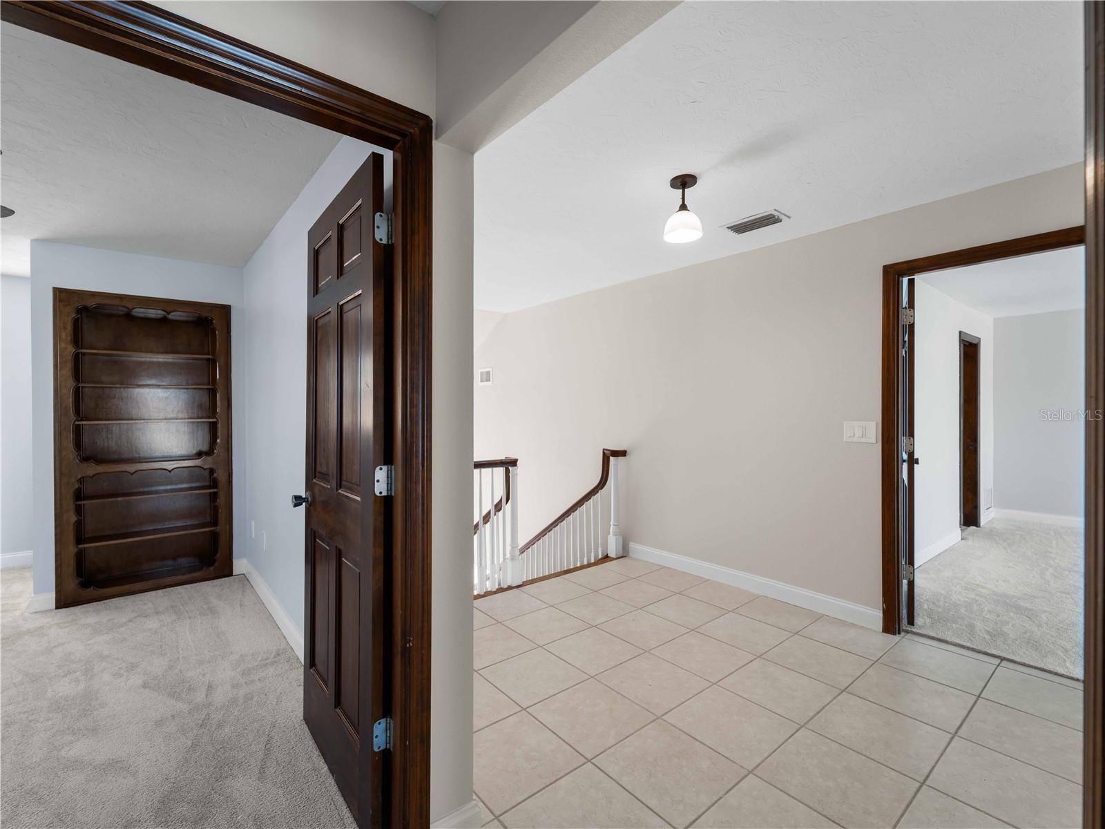 Image 57 of 77 For 318 Oakwood Circle