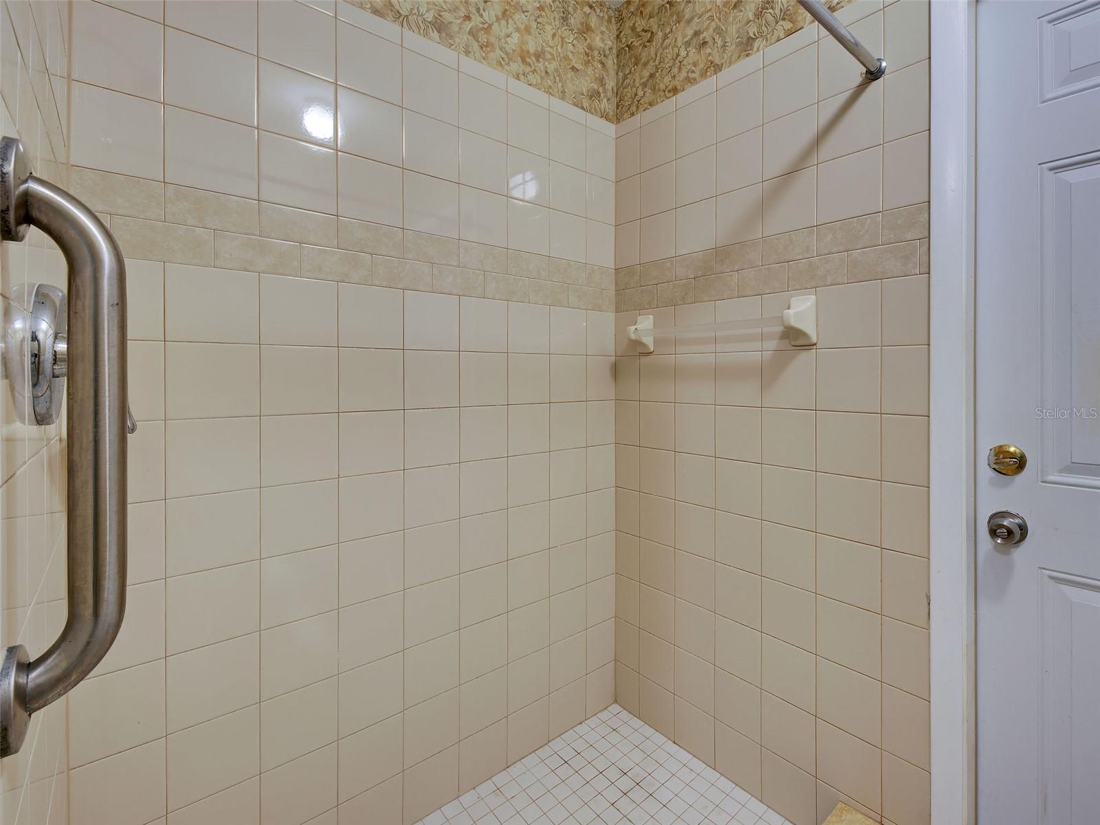 Image 13 of 41 For 229 Quincy Road