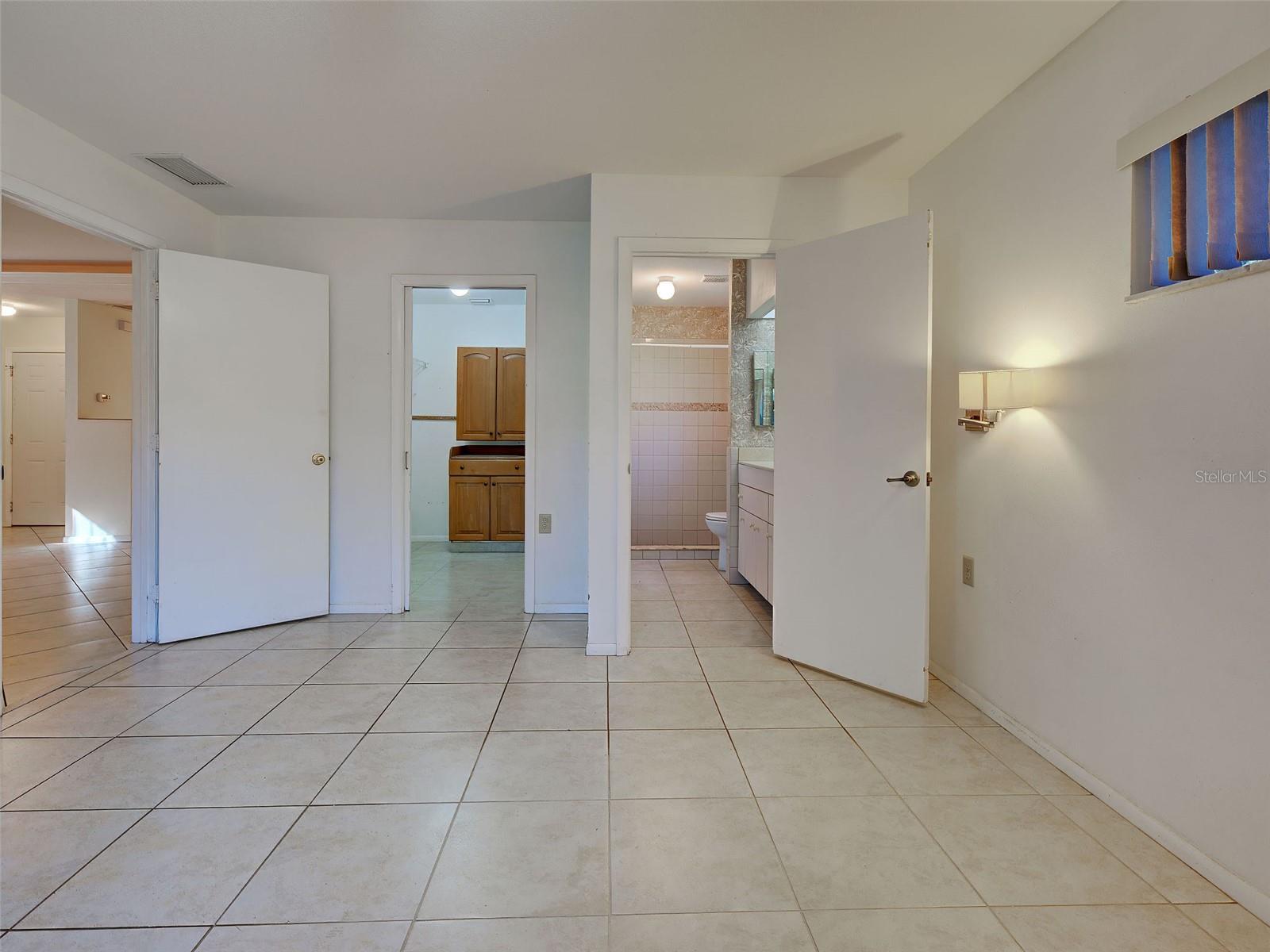 Image 36 of 41 For 229 Quincy Road