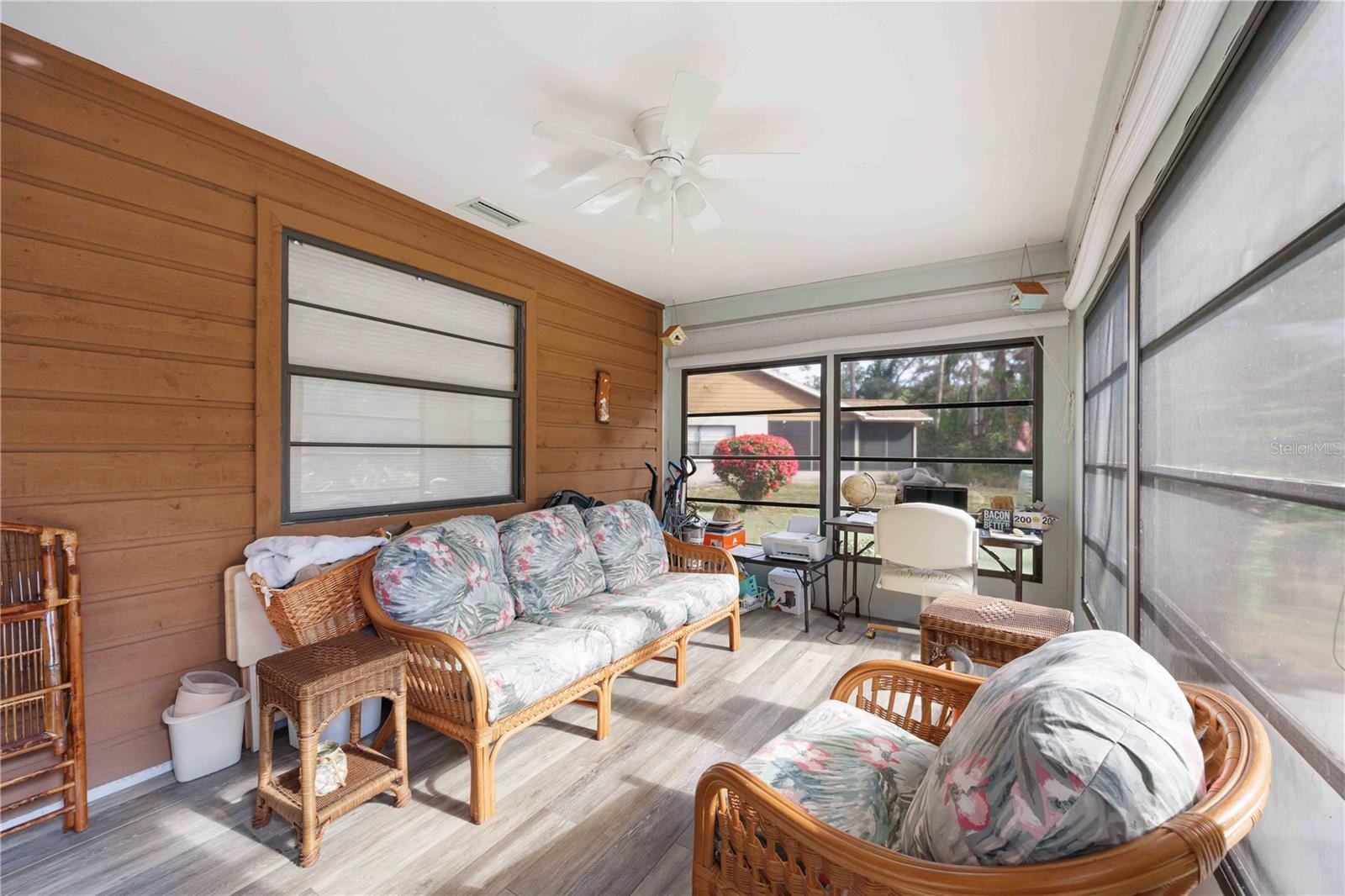 Image 16 of 46 For 426 Pendleton Drive