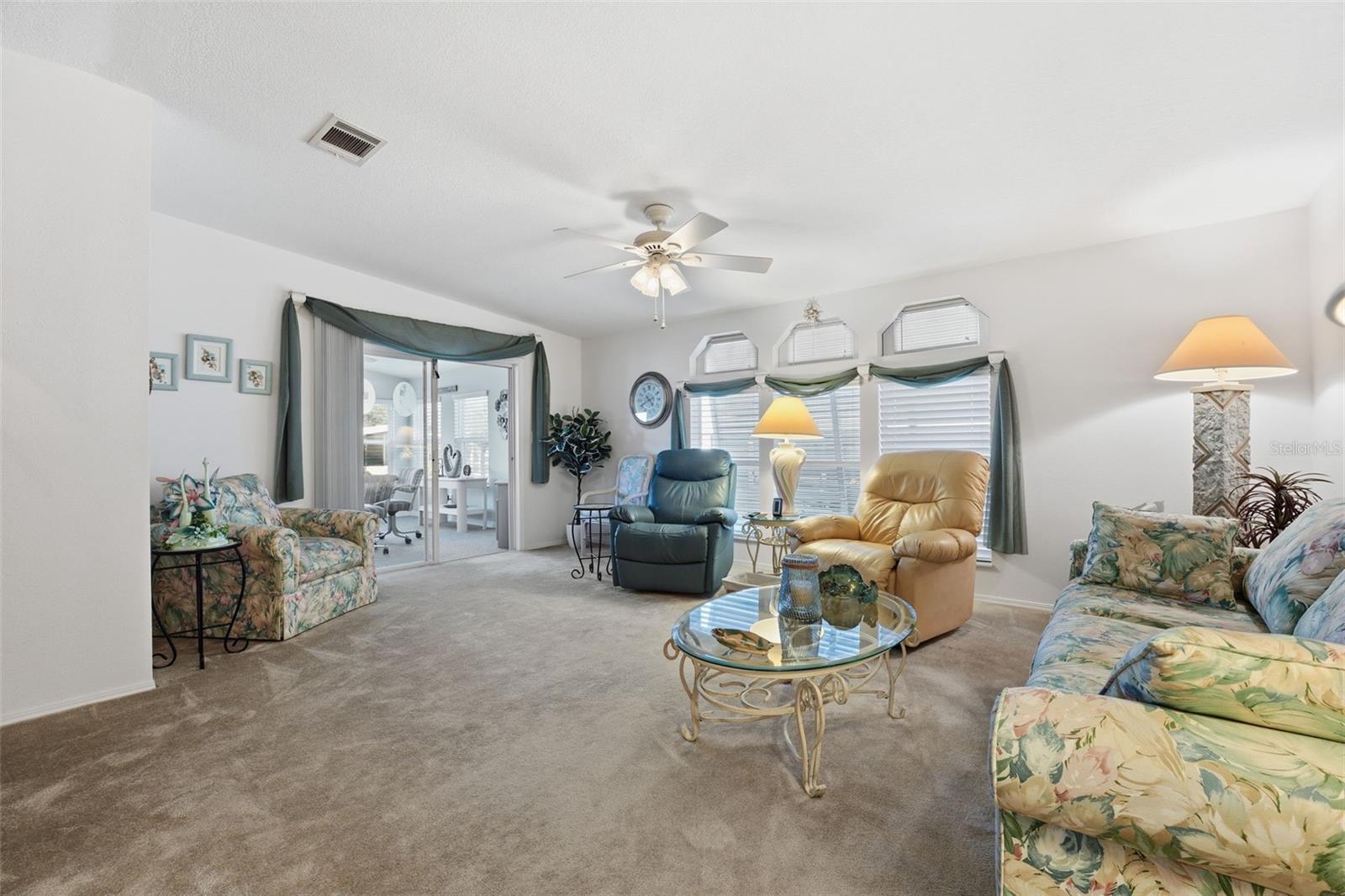 Image 5 of 40 For 8443 Tanaka Drive