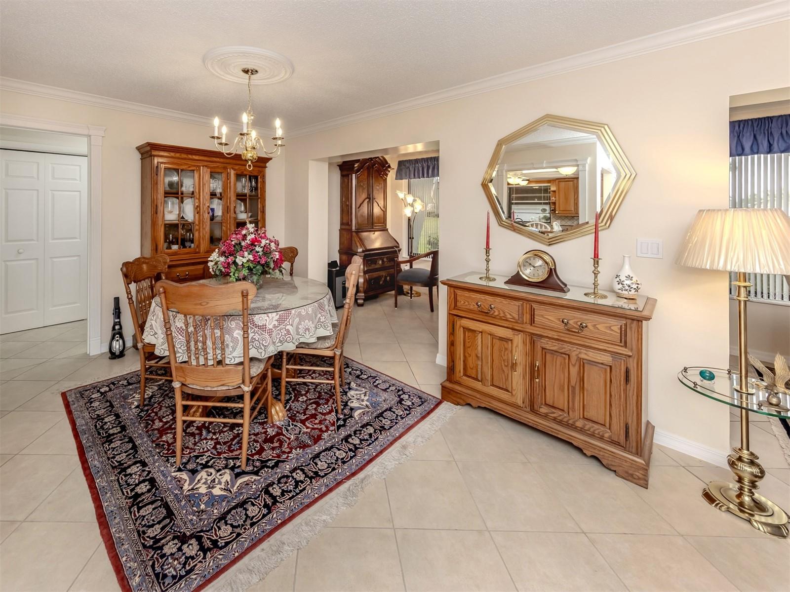 Image 14 of 70 For 1704 Lakeside Drive 1708b