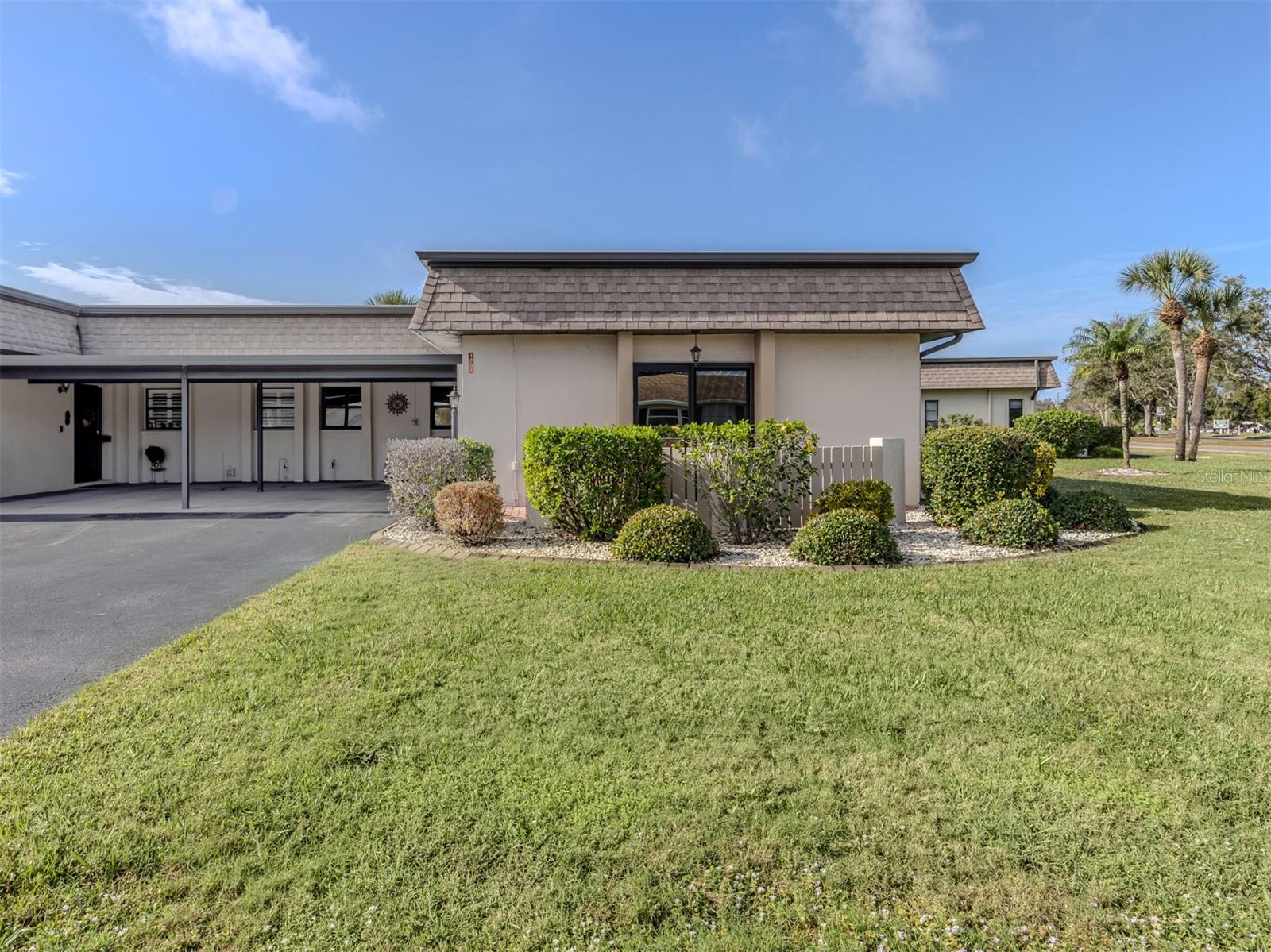 Image 2 of 70 For 1704 Lakeside Drive 1708b