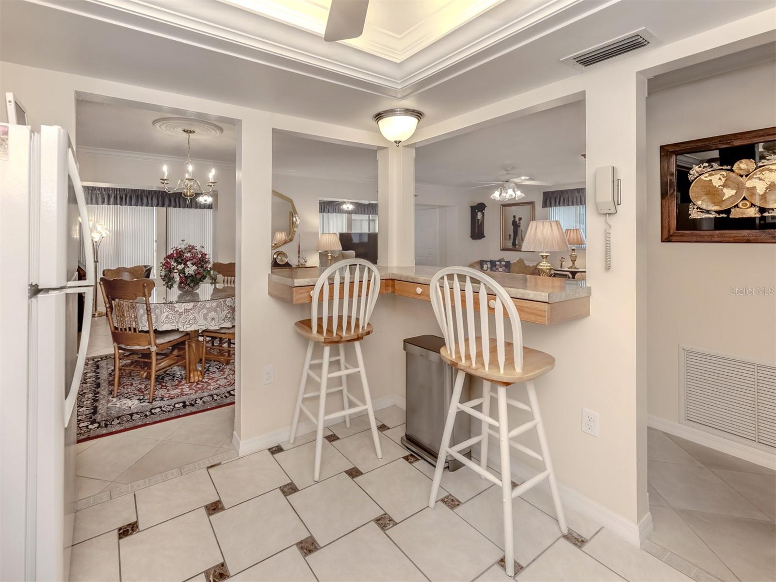 Image 21 of 70 For 1704 Lakeside Drive 1708b