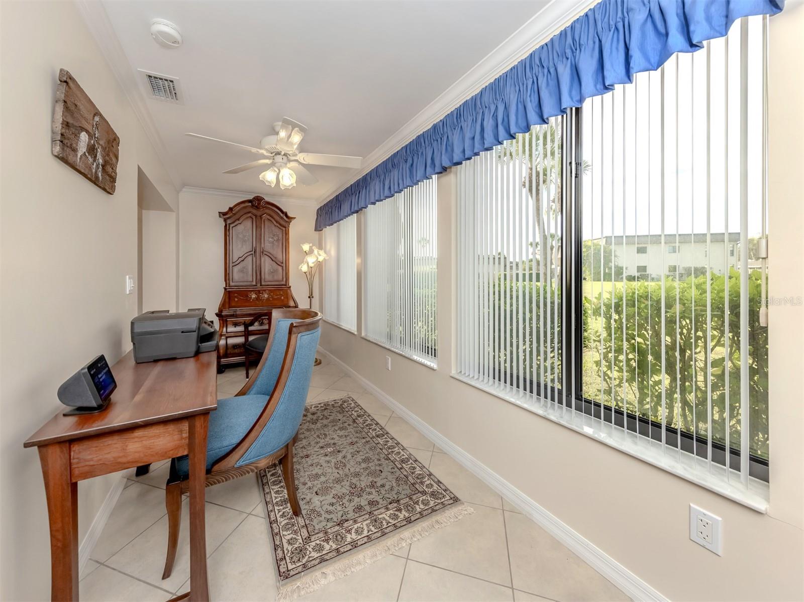 Image 23 of 70 For 1704 Lakeside Drive 1708b