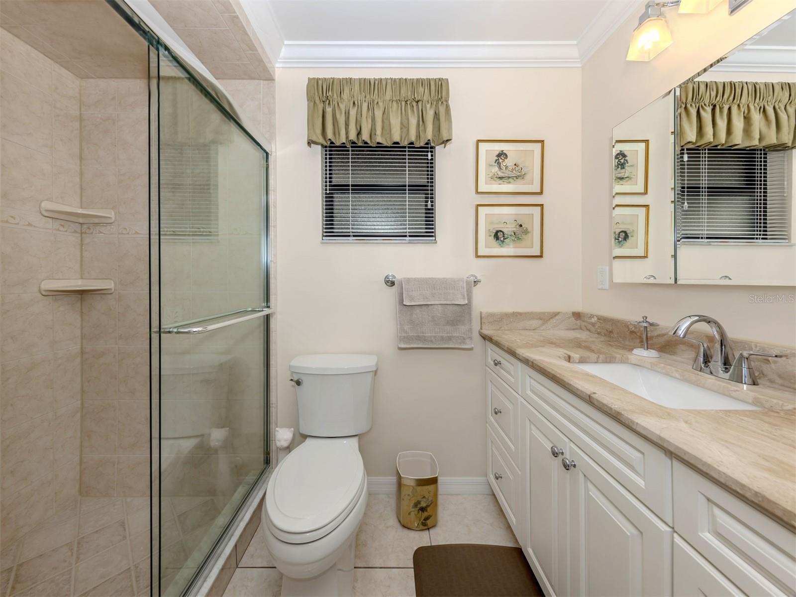 Image 25 of 70 For 1704 Lakeside Drive 1708b