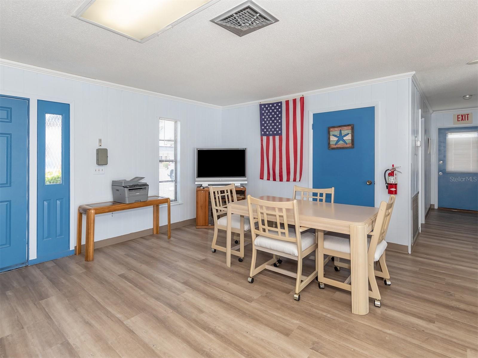 Image 38 of 70 For 1704 Lakeside Drive 1708b