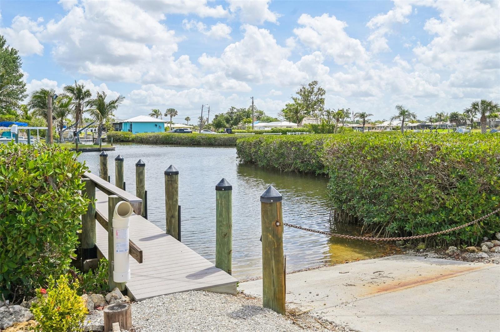 Image 27 of 46 For 1445 Saint Clair Road