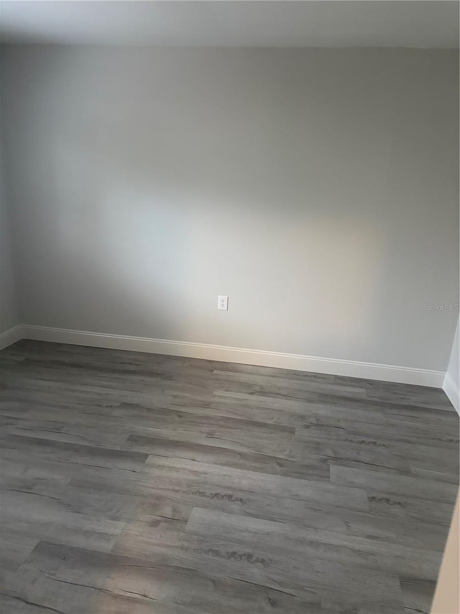 Image 23 of 24 For 10705 Tonapa Loop