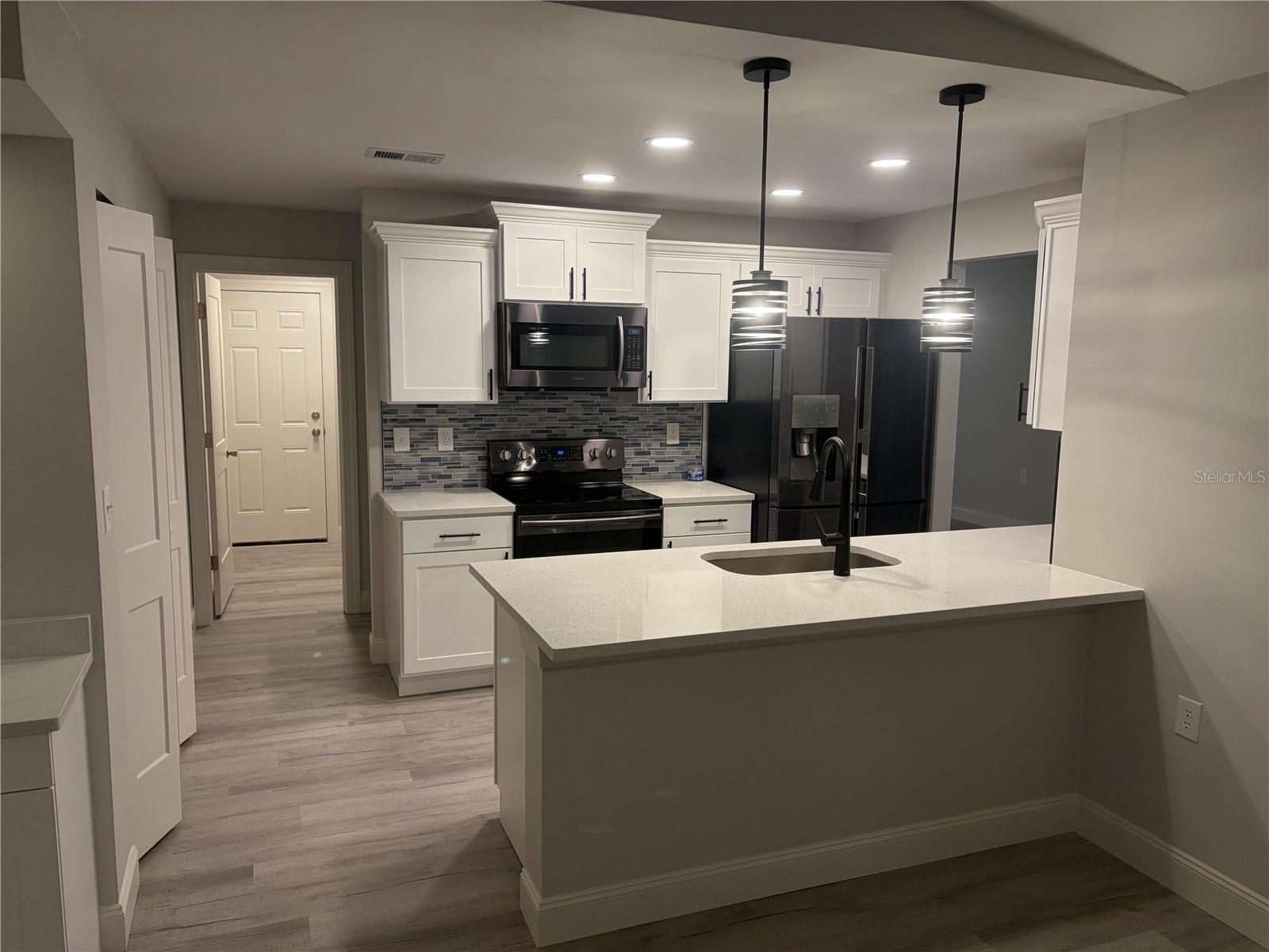 Image 6 of 24 For 10705 Tonapa Loop