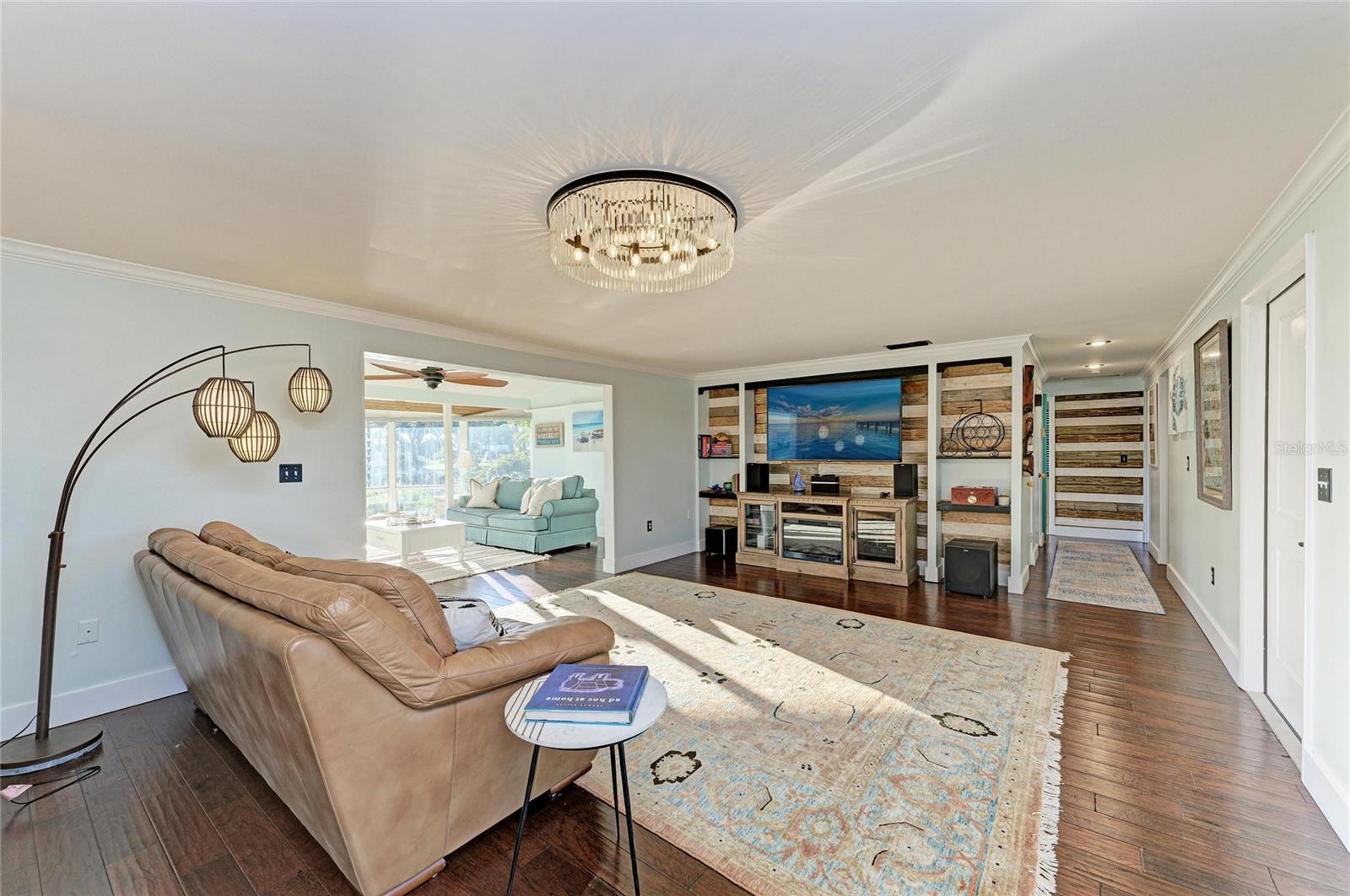 Image 30 of 95 For 365 Shore Drive