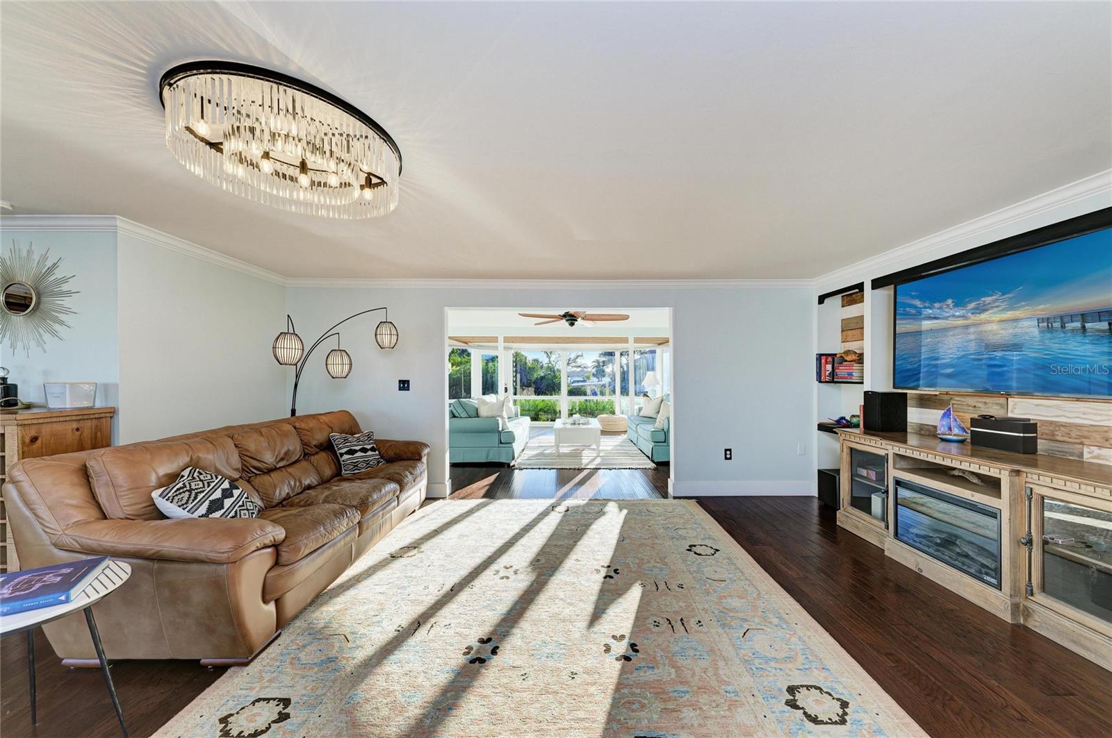 Image 31 of 95 For 365 Shore Drive