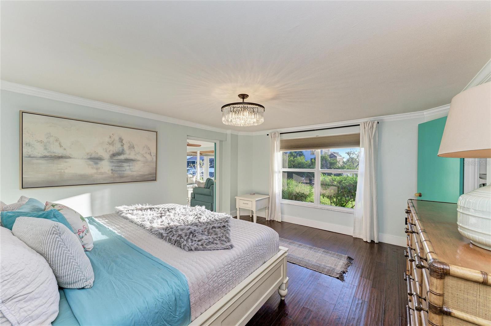 Image 38 of 95 For 365 Shore Drive