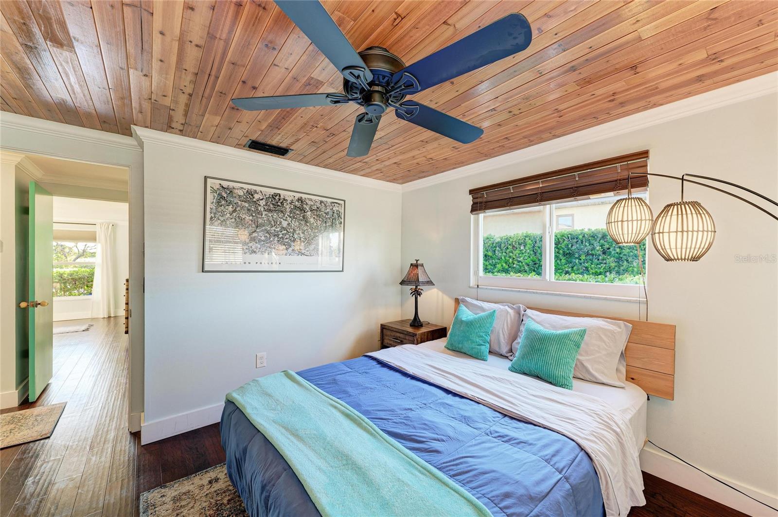 Image 43 of 95 For 365 Shore Drive