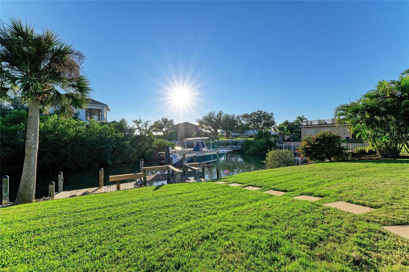 Image 55 of 95 For 365 Shore Drive