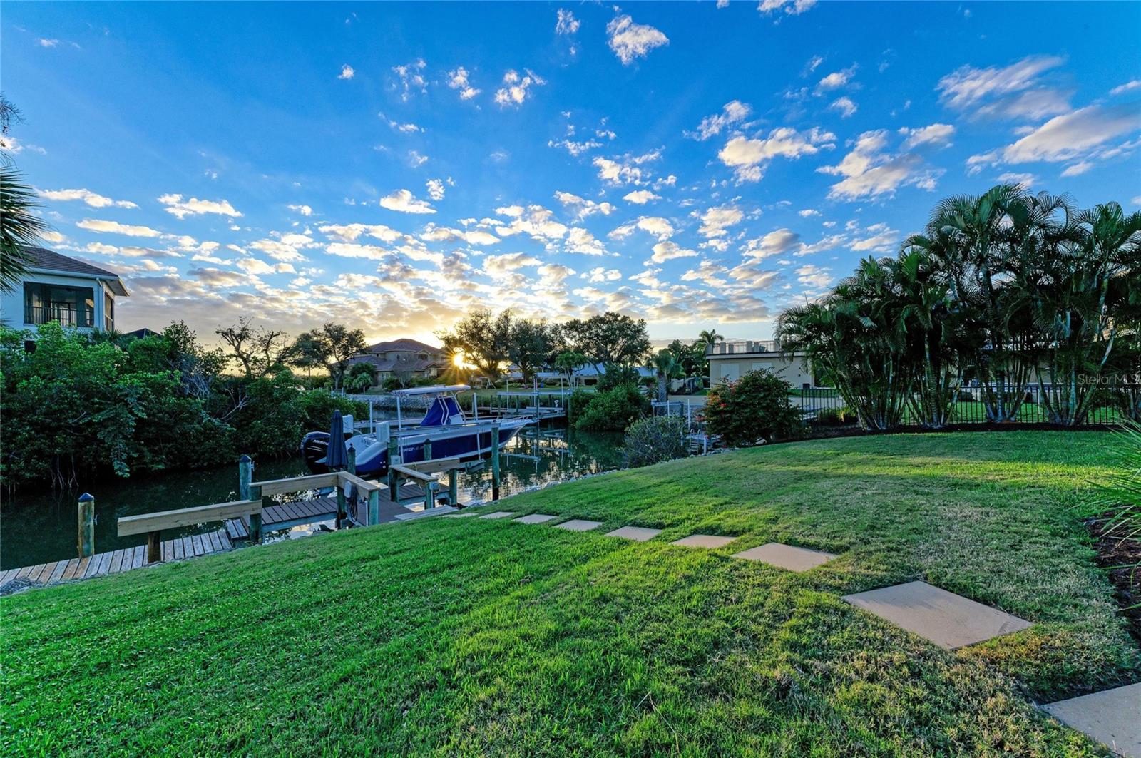 Image 66 of 95 For 365 Shore Drive