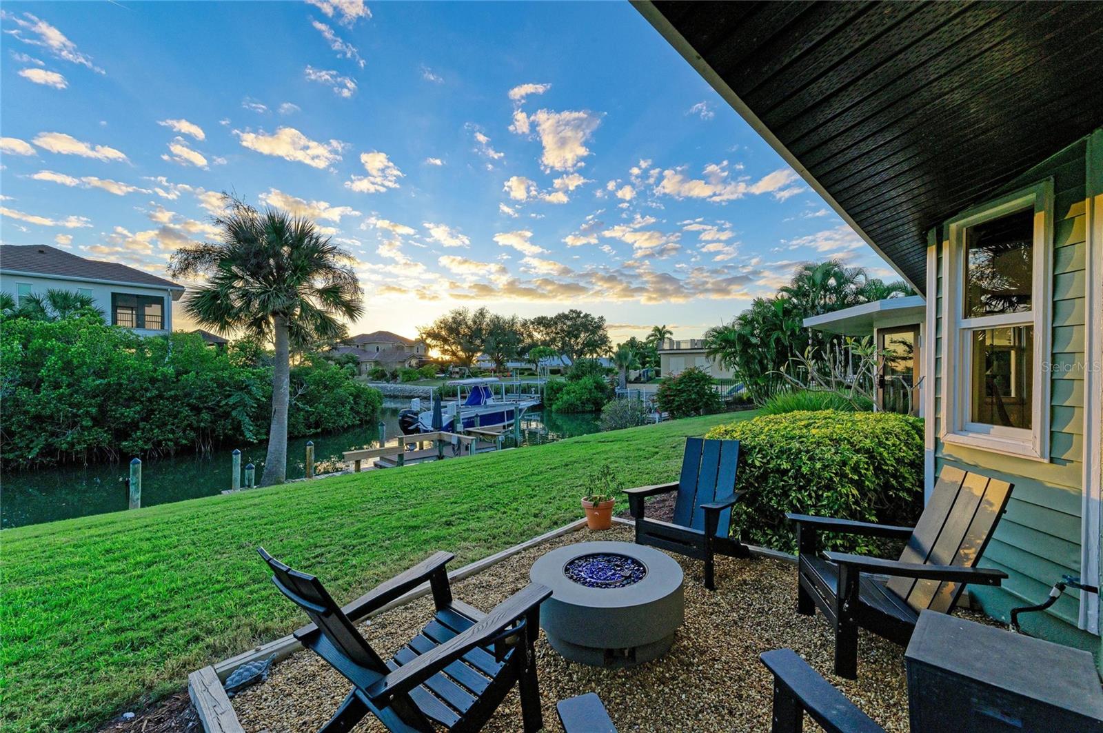 Image 74 of 95 For 365 Shore Drive