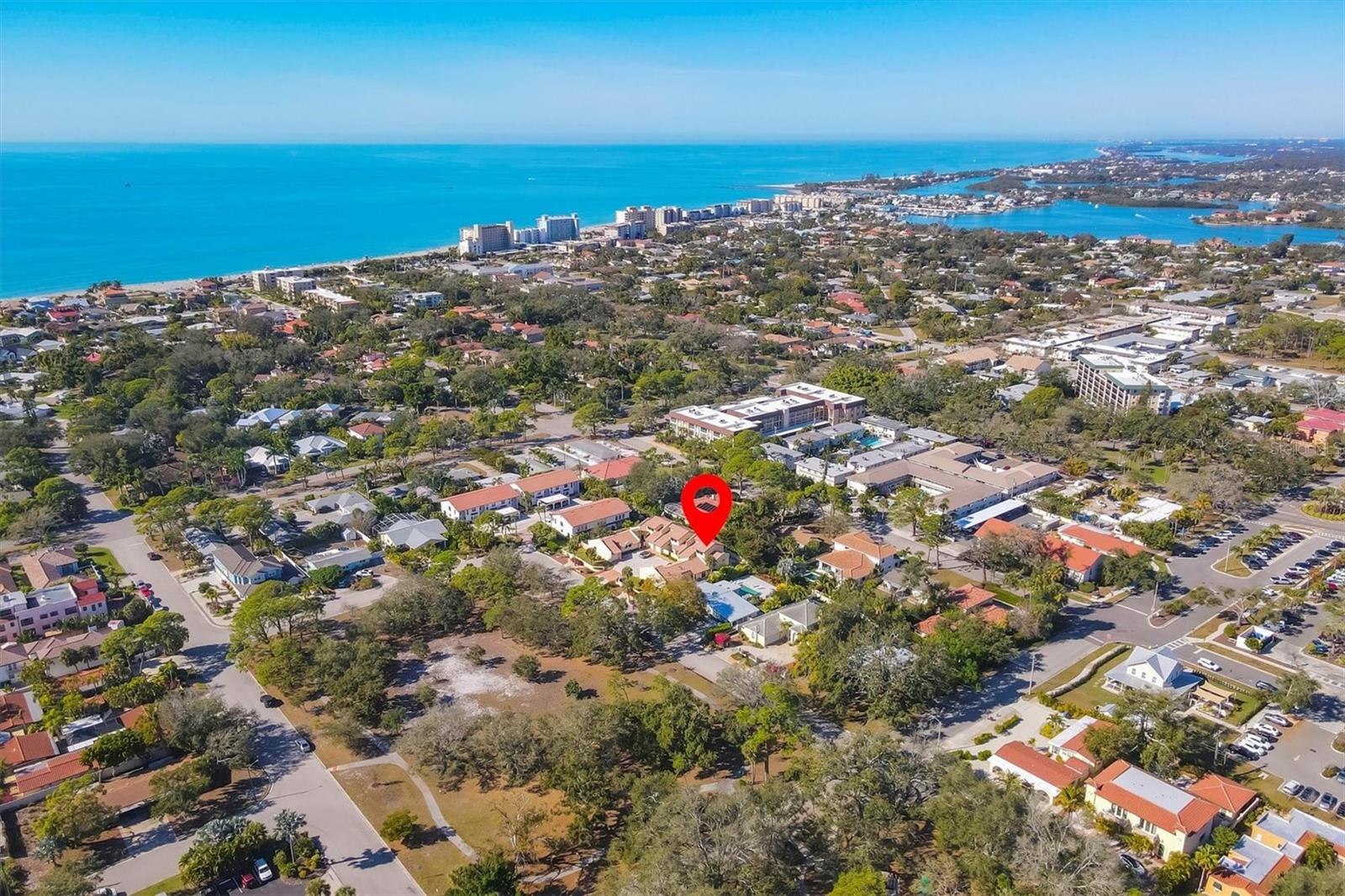 Image 40 of 47 For 440 Palmetto Court 2