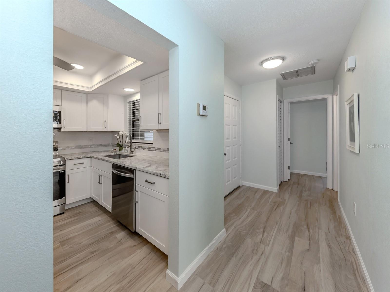 Image 6 of 50 For 1708 Bonitas Circle 1726a