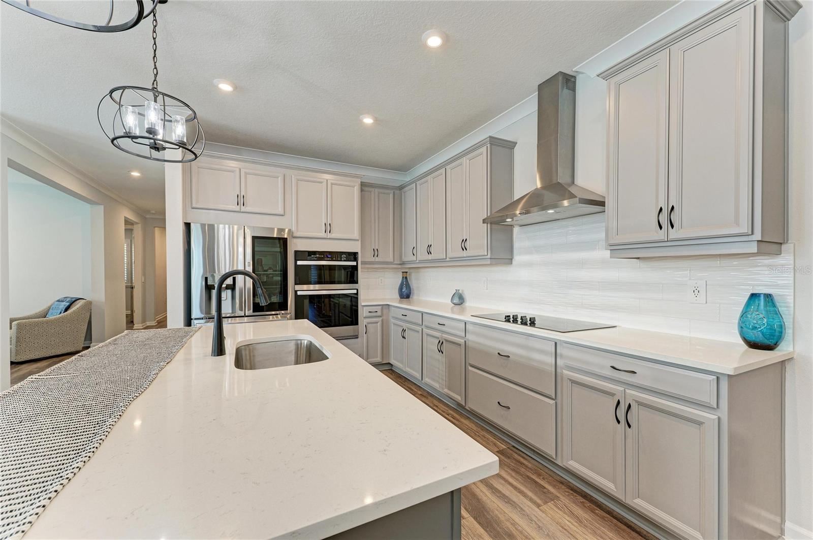 Image 17 of 66 For 17962 Solstice Avenue