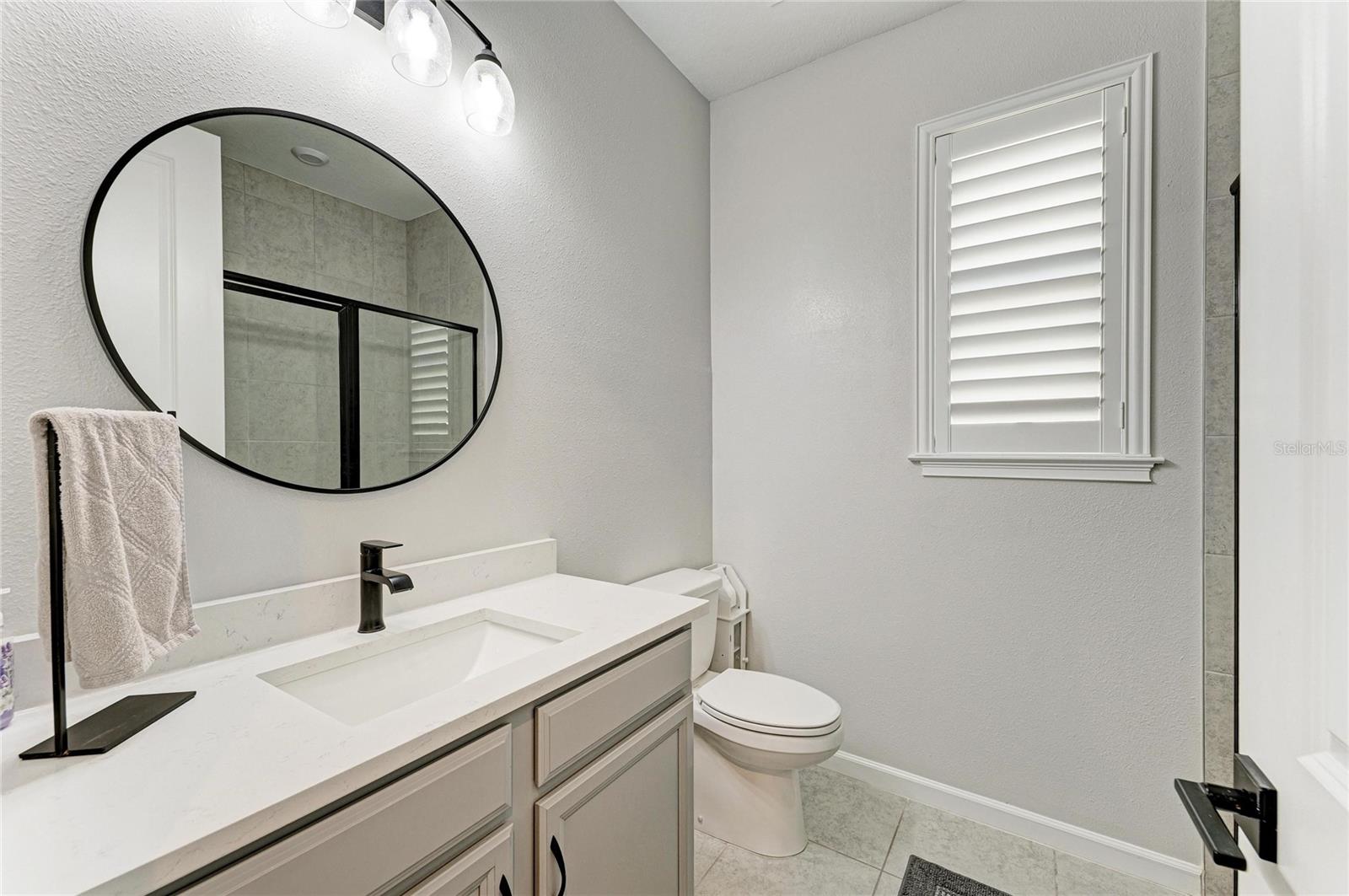 Image 31 of 66 For 17962 Solstice Avenue