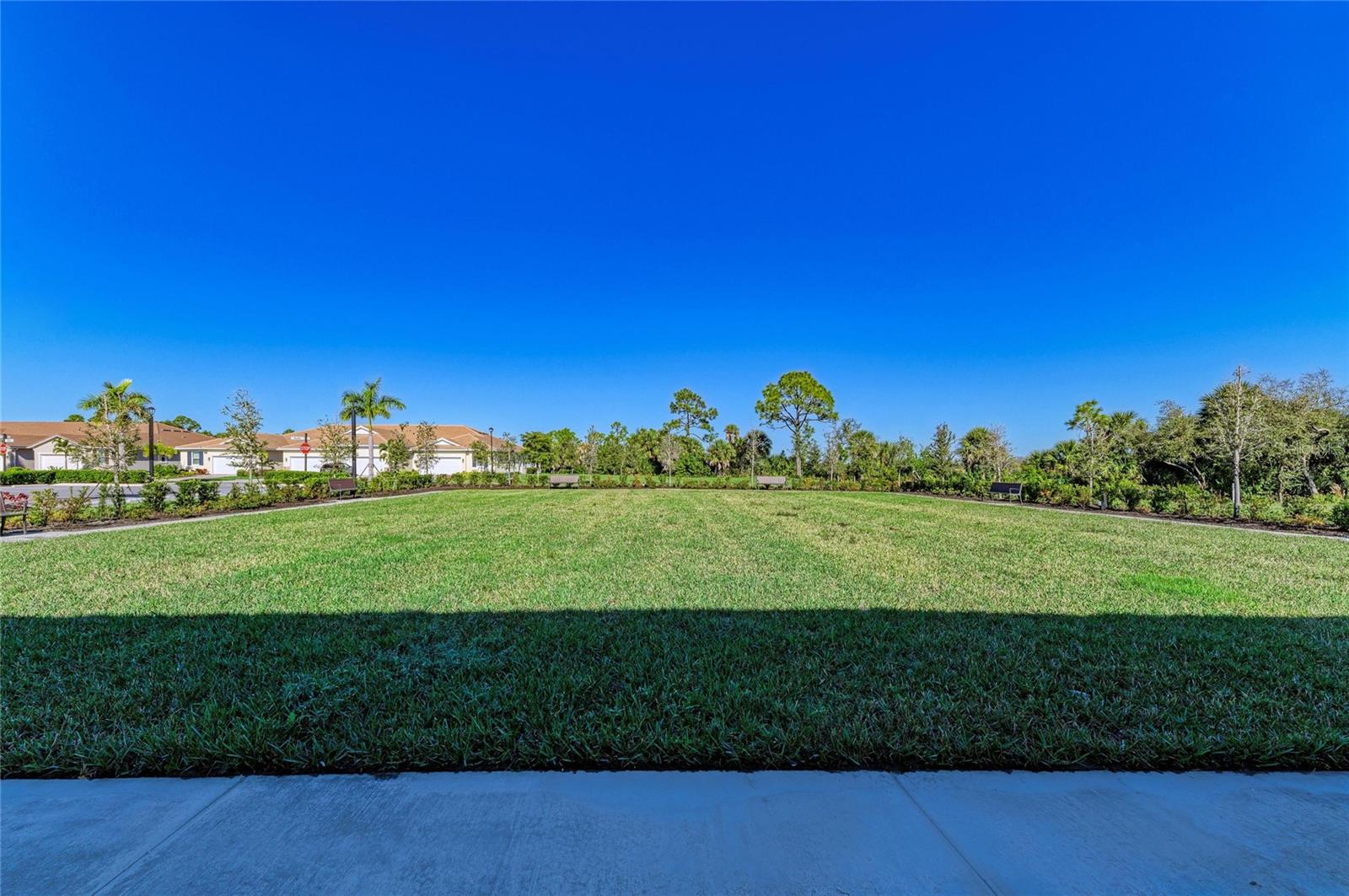 Image 49 of 66 For 17962 Solstice Avenue