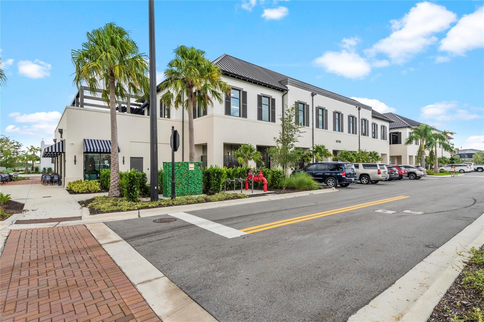 Image 53 of 66 For 17962 Solstice Avenue