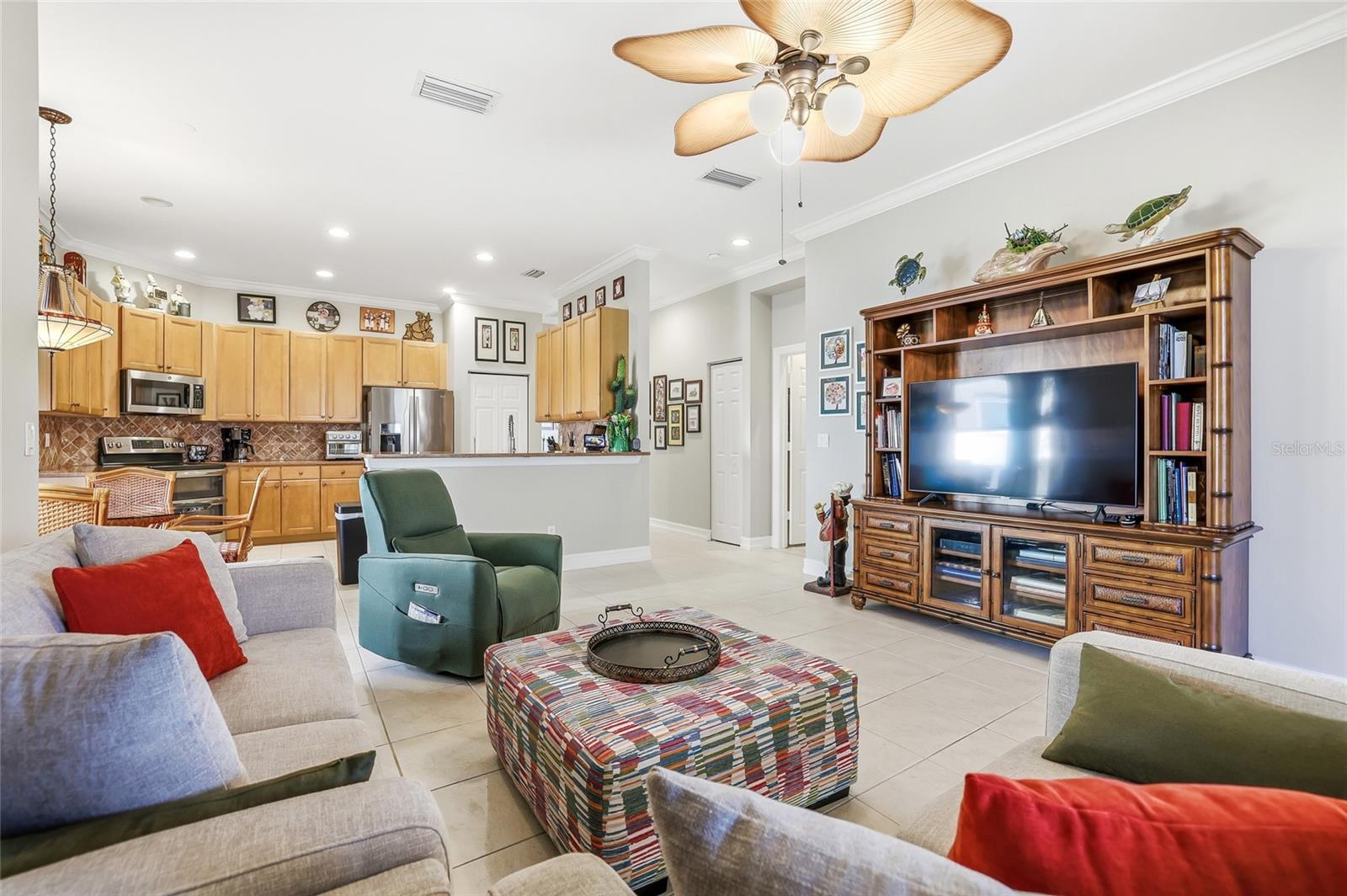 Image 18 of 42 For 15767 Crystal Waters Drive