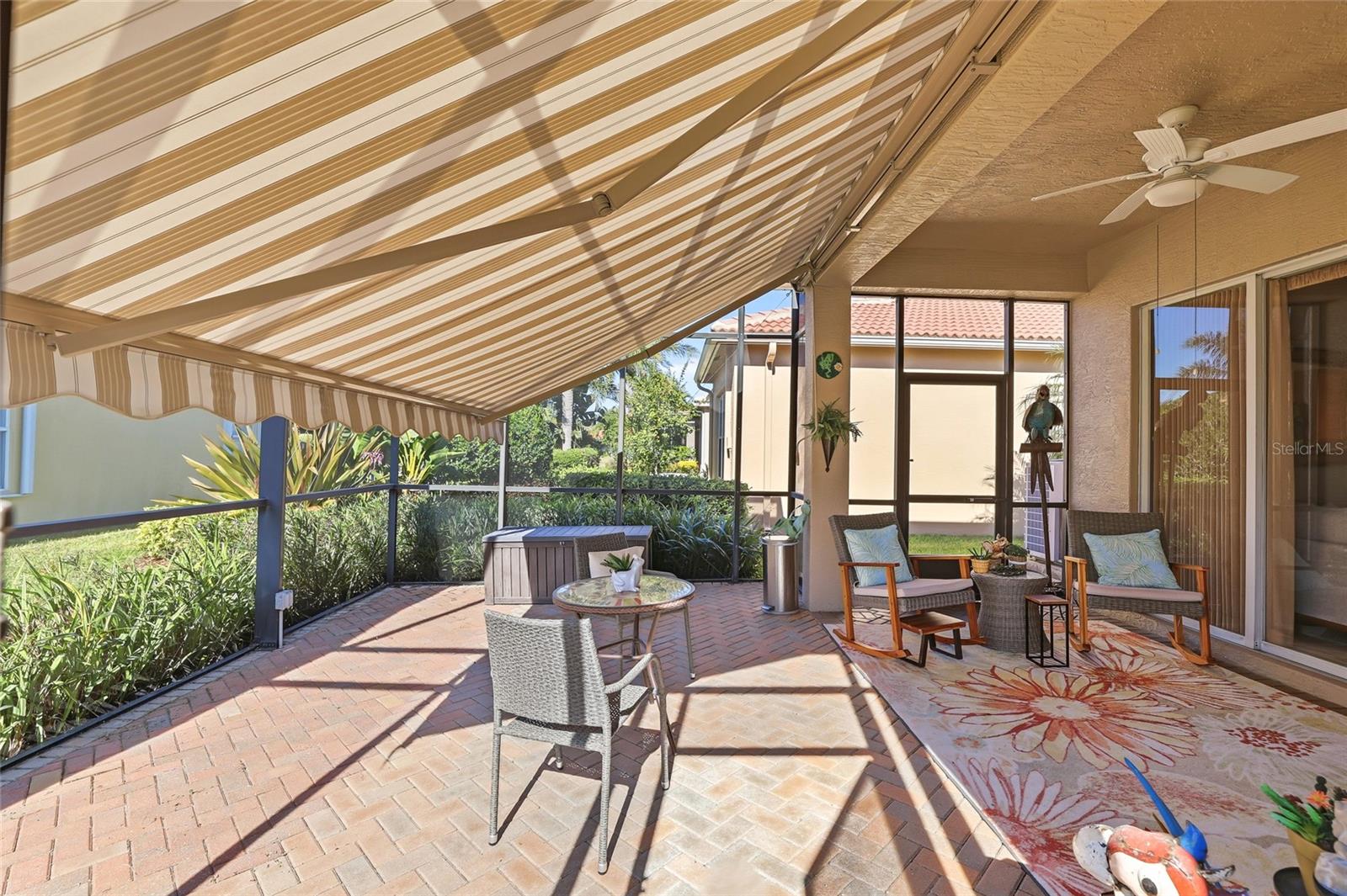 Image 28 of 42 For 15767 Crystal Waters Drive