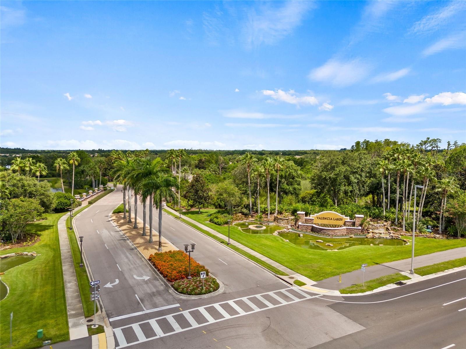 Image 3 of 42 For 15767 Crystal Waters Drive