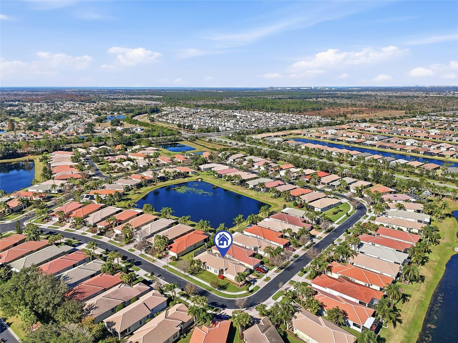 Image 31 of 42 For 15767 Crystal Waters Drive