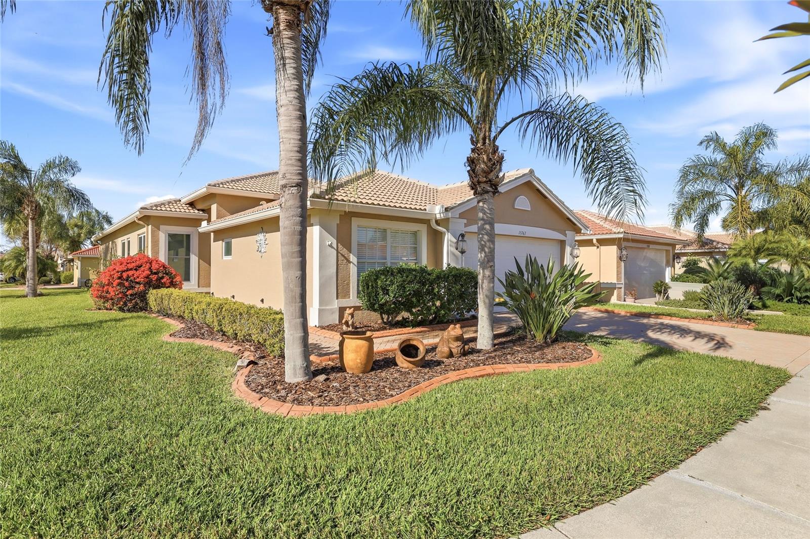 Image 6 of 42 For 15767 Crystal Waters Drive