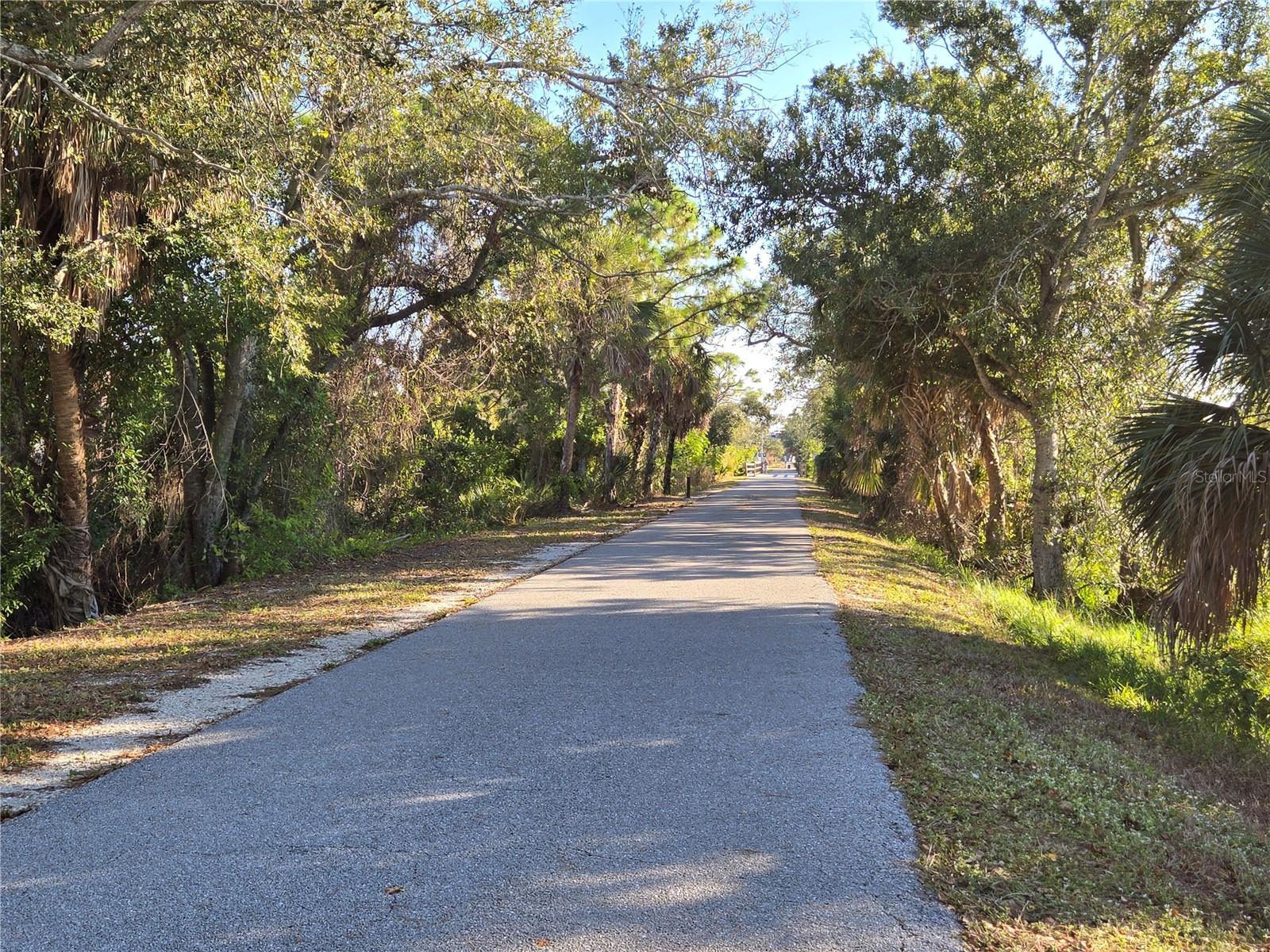 Image 10 of 25 For 424 Hatchett Creek Road