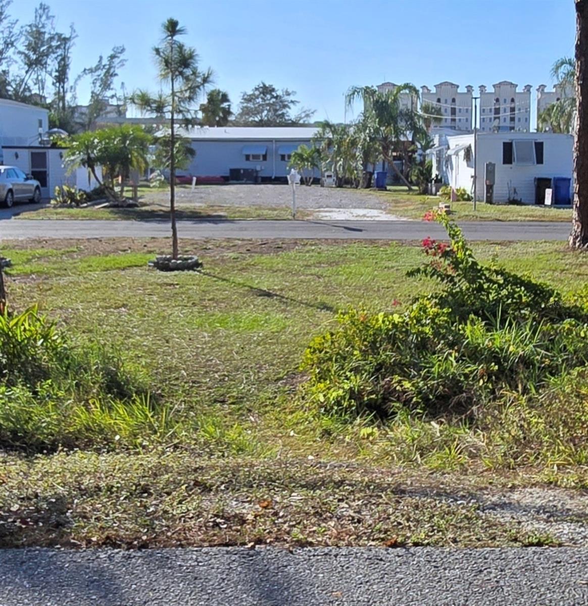 Image 13 of 25 For 424 Hatchett Creek Road