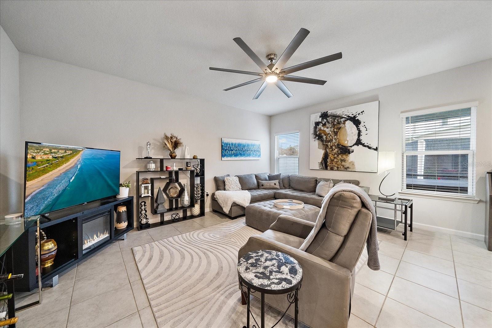 Image 5 of 39 For 5412 Peaceful Creek Cove