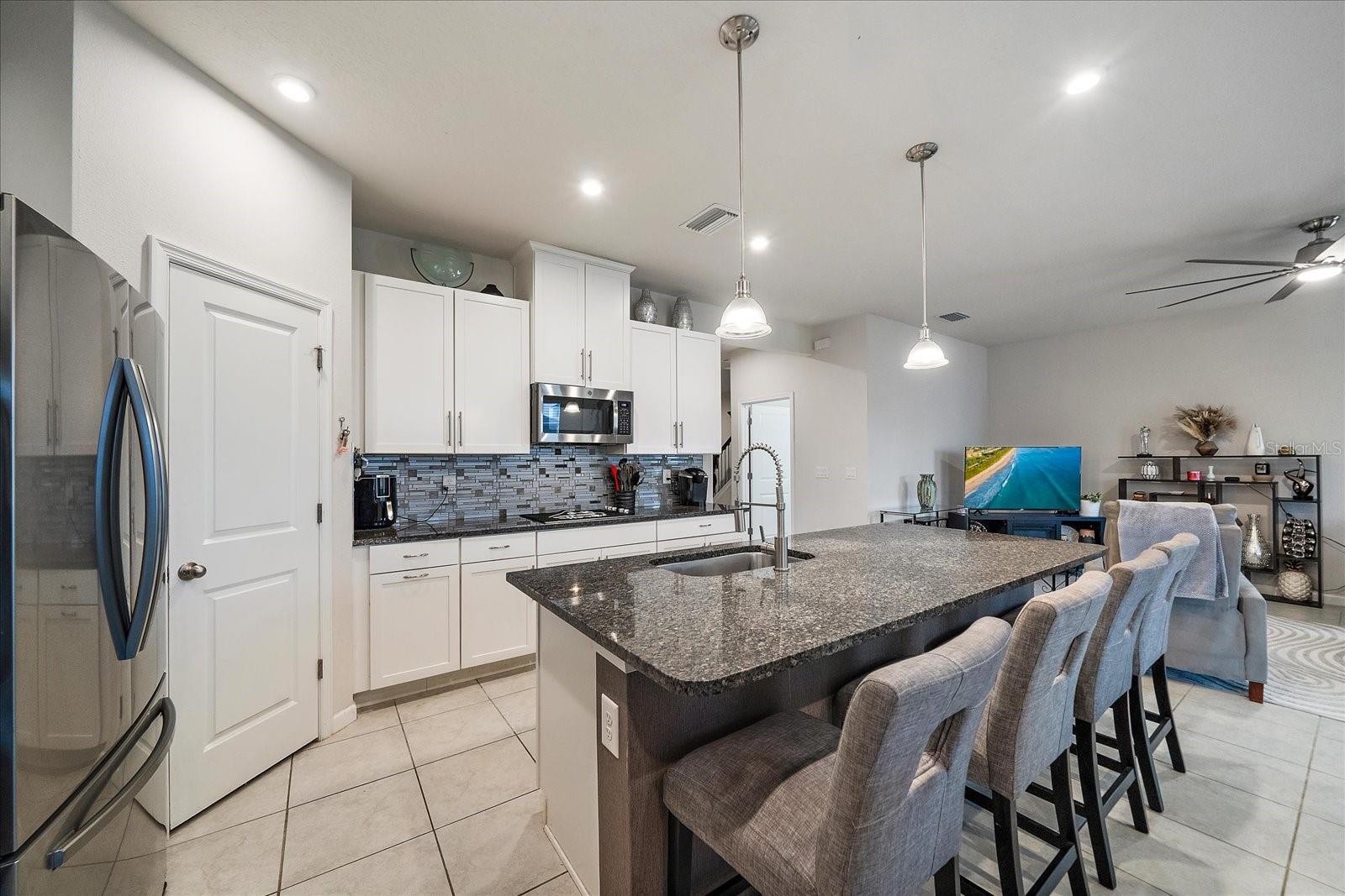 Image 6 of 39 For 5412 Peaceful Creek Cove