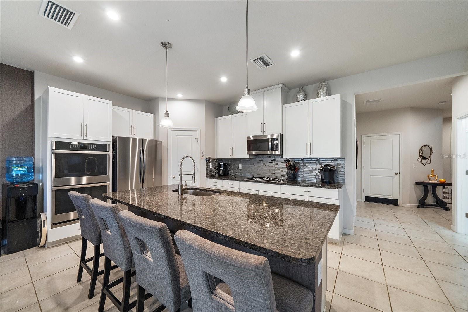 Image 9 of 39 For 5412 Peaceful Creek Cove