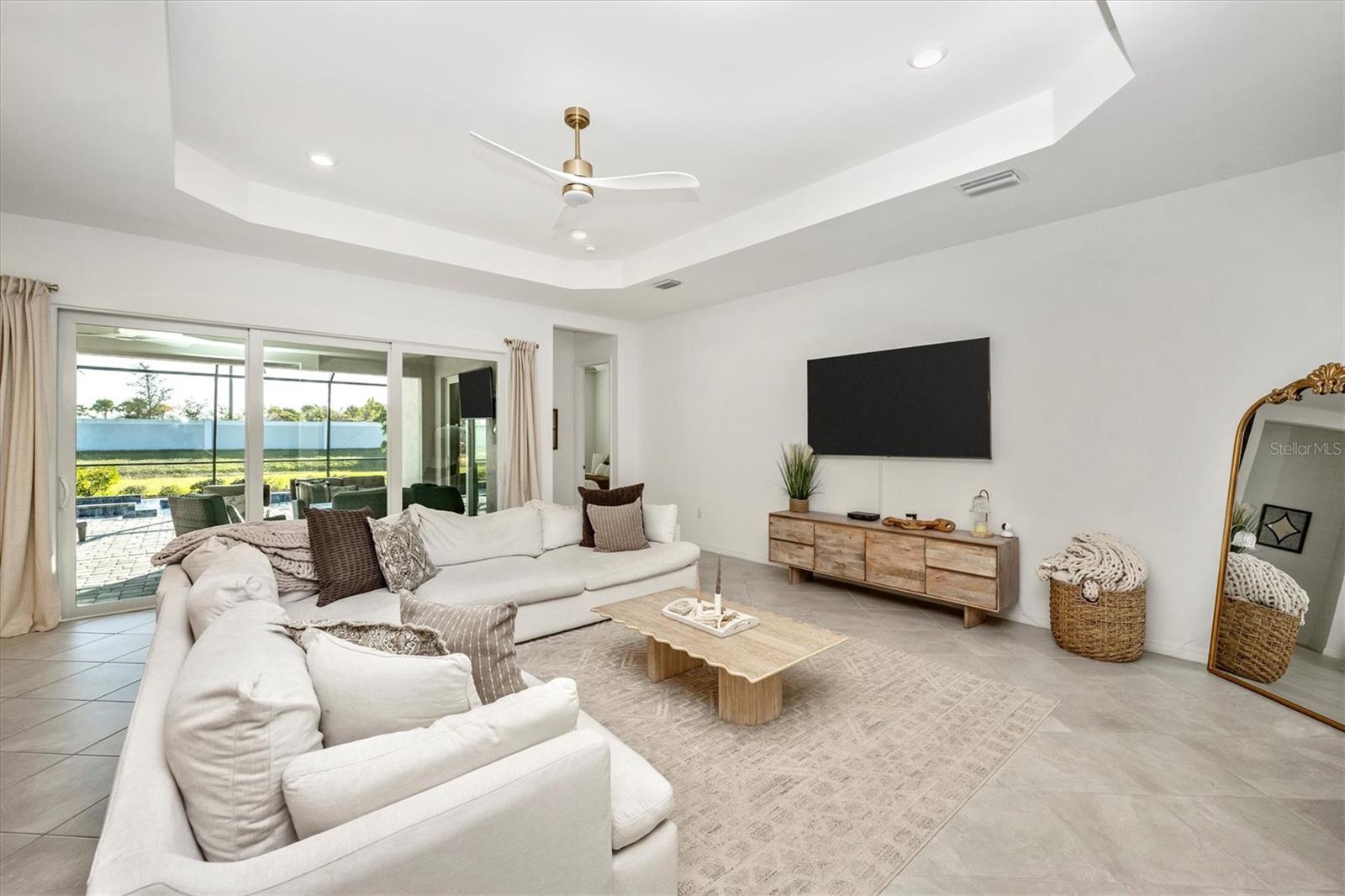 Image 27 of 97 For 17380 Jadestone Court