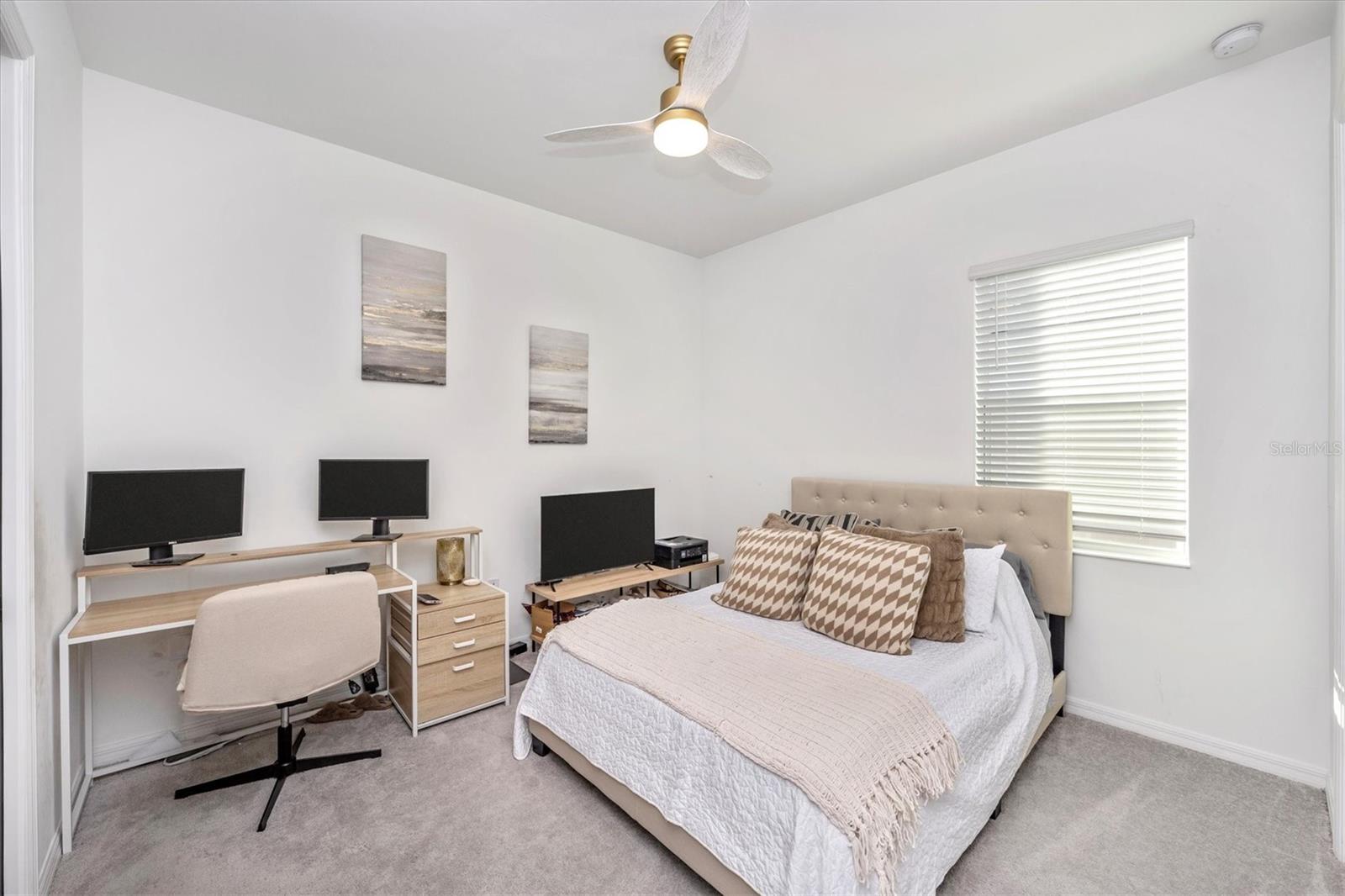 Image 41 of 97 For 17380 Jadestone Court