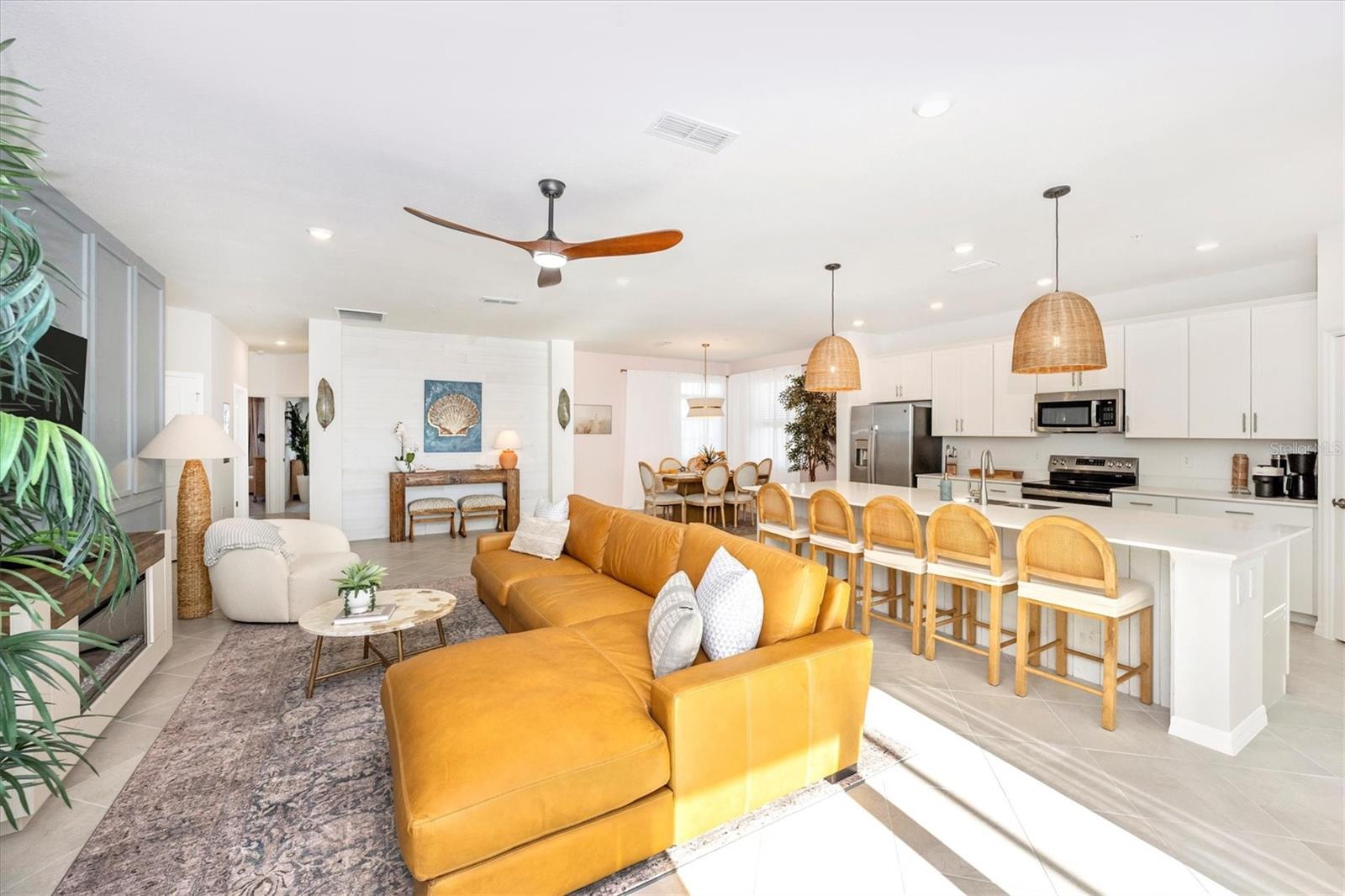 Image 10 of 90 For 17770 Boracay Court 201